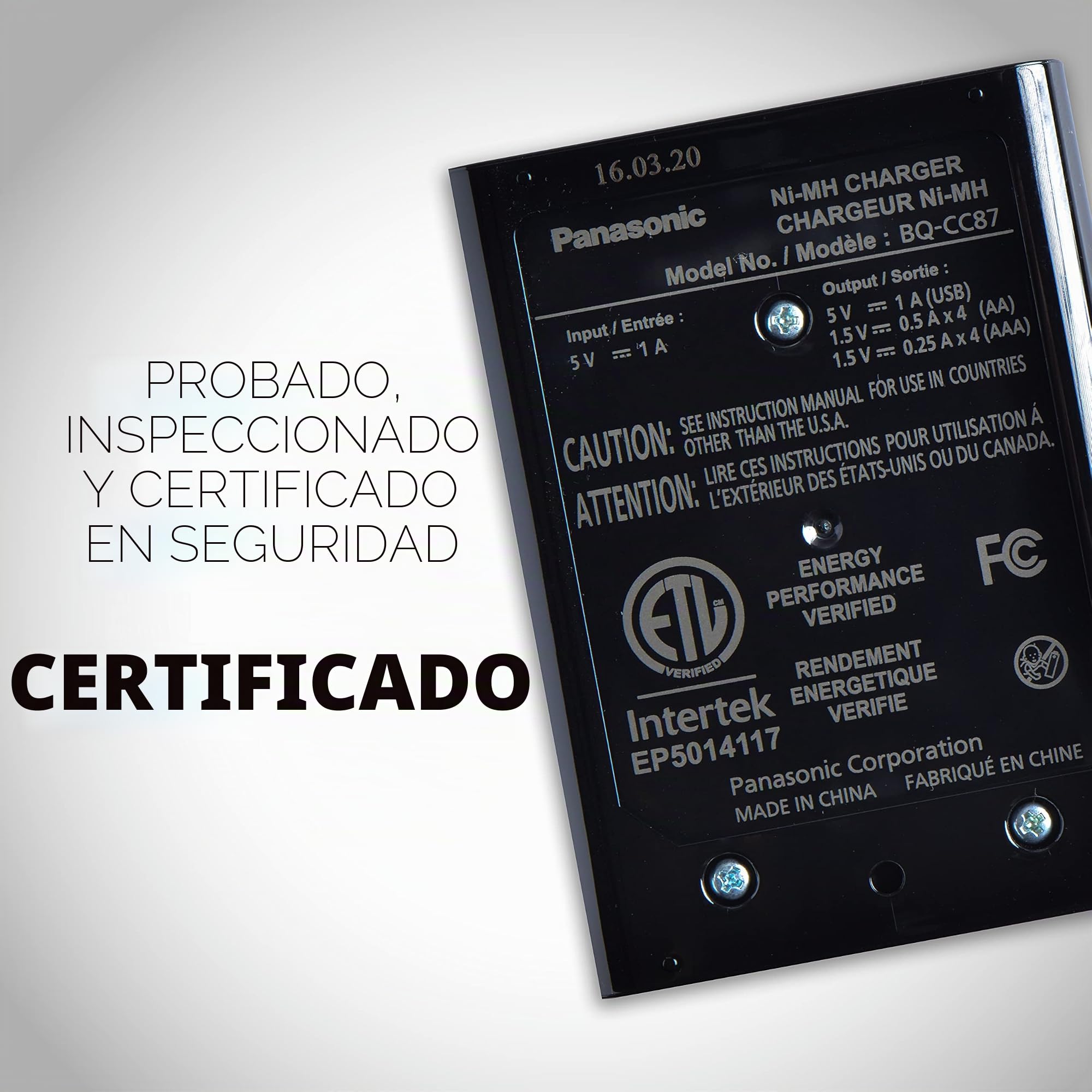 Panasonic BQ-CC87AKBBA eneloop pro Advanced Cargador de batería individual con tecnología de carga portátil, negro