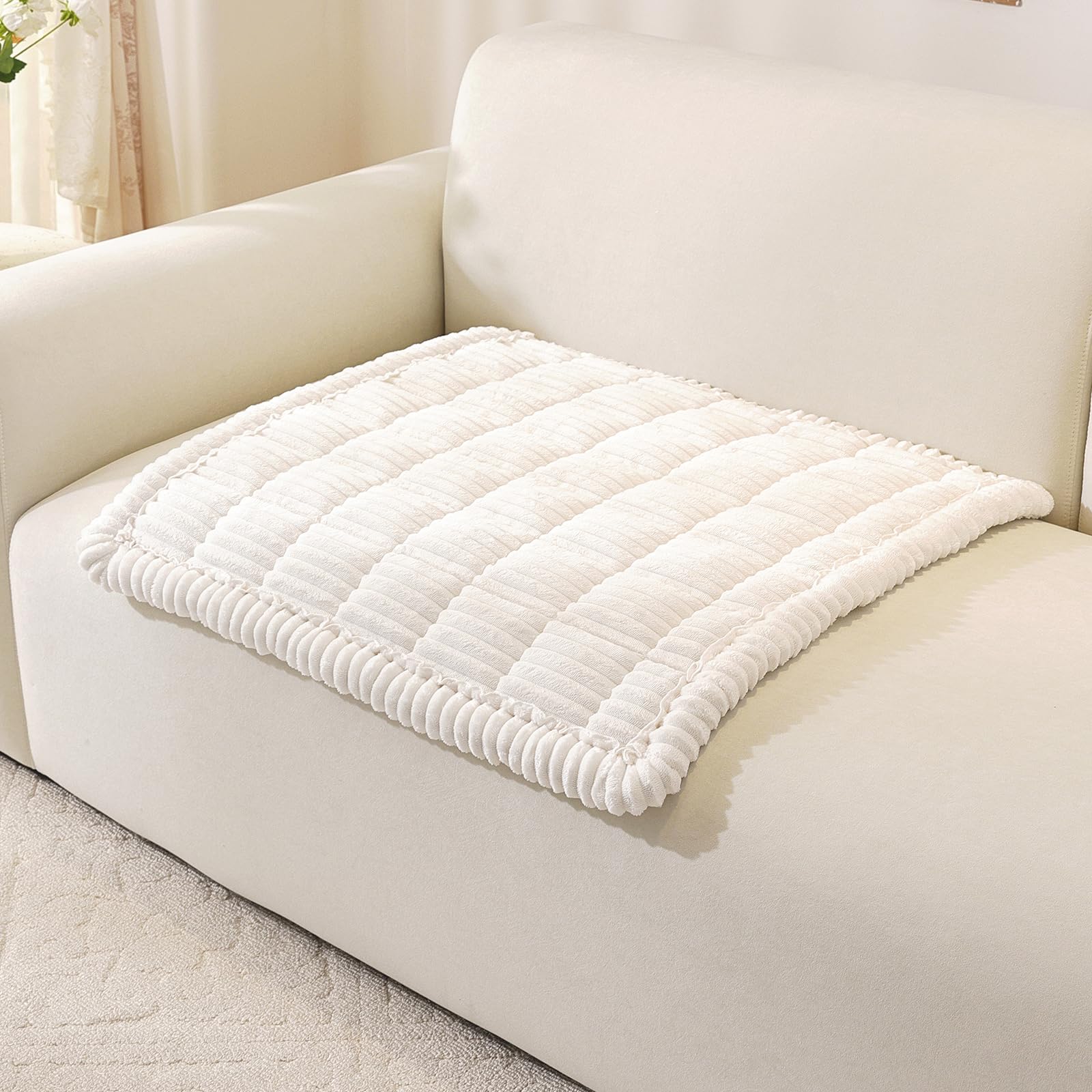 OstepDecor Washable Couch Cover for Dogs