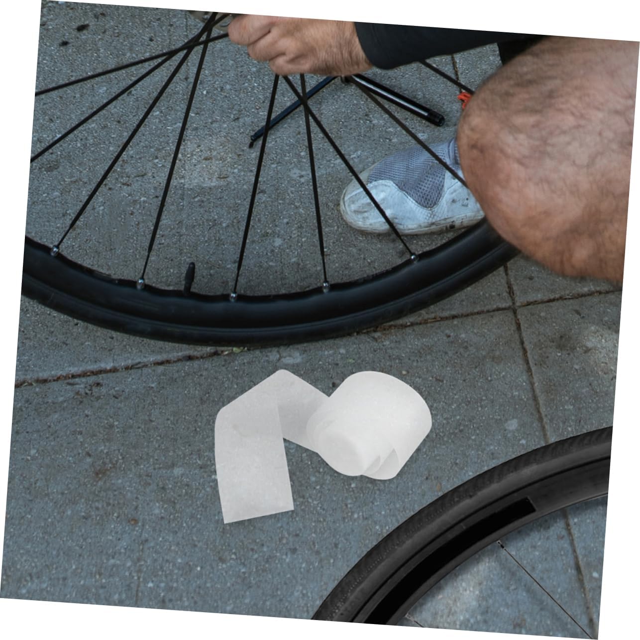 2Rolls Puncture Bike Tire Rim Tapes Durable Bicycle Rim Protective Strips for Mountain Road Bikes Easy Install Rim Tape for Tire Protection