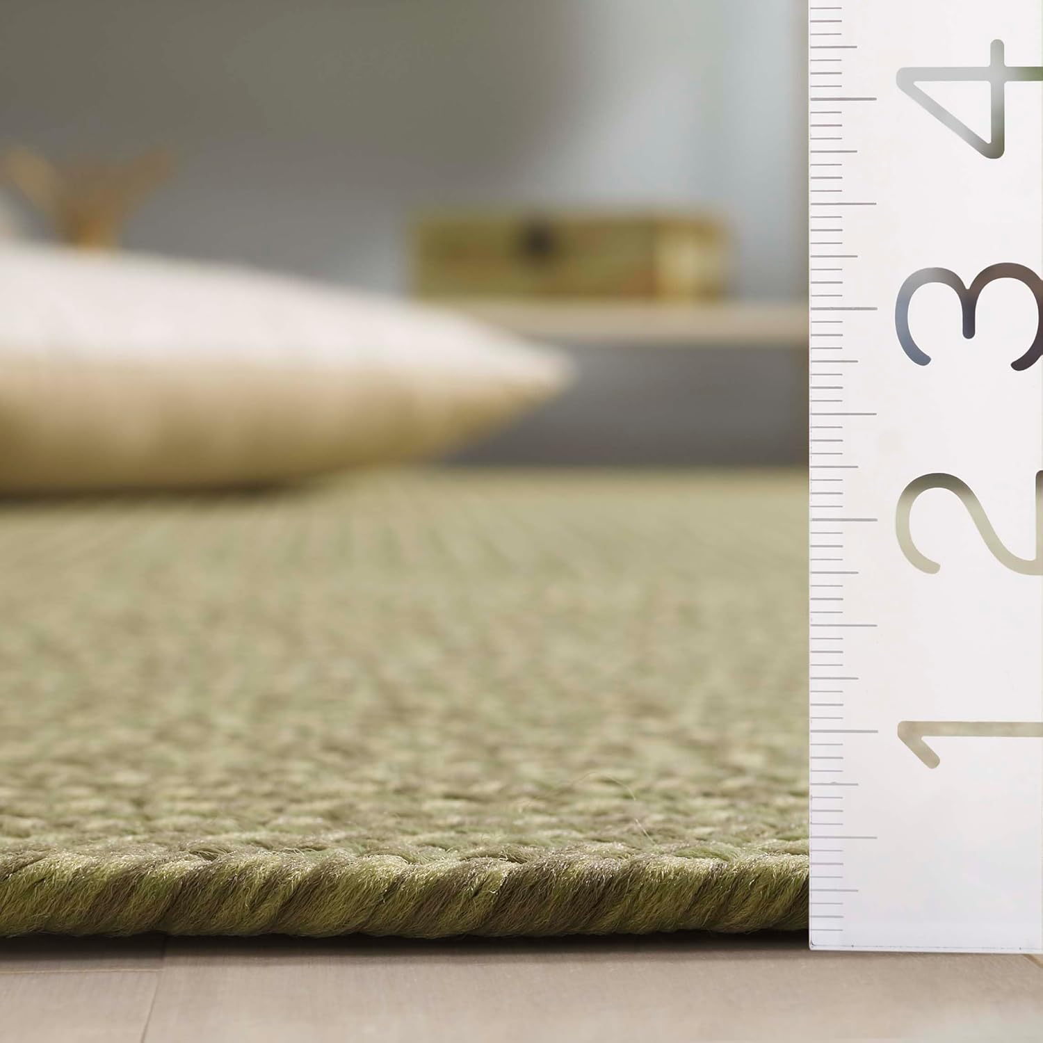 SAFAVIEH Washable Rug Outdoor Braided Collection - 4' Square, Sage Green, Handmade & Reversible, Non-Shedding & Easy to Clean, Ideal for Patio, Backyard, Mudroom (BRD317W)
