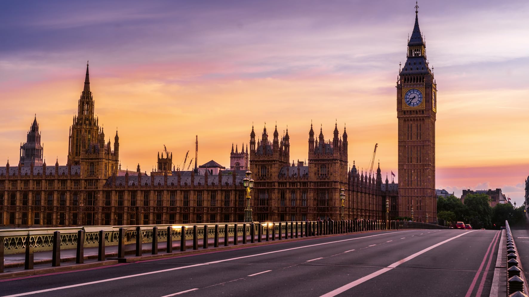 London: Serge Ramelli