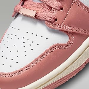Amazon | [ナイキ] エア ジョーダン 1 ミッド SE W AIR JORDAN 1