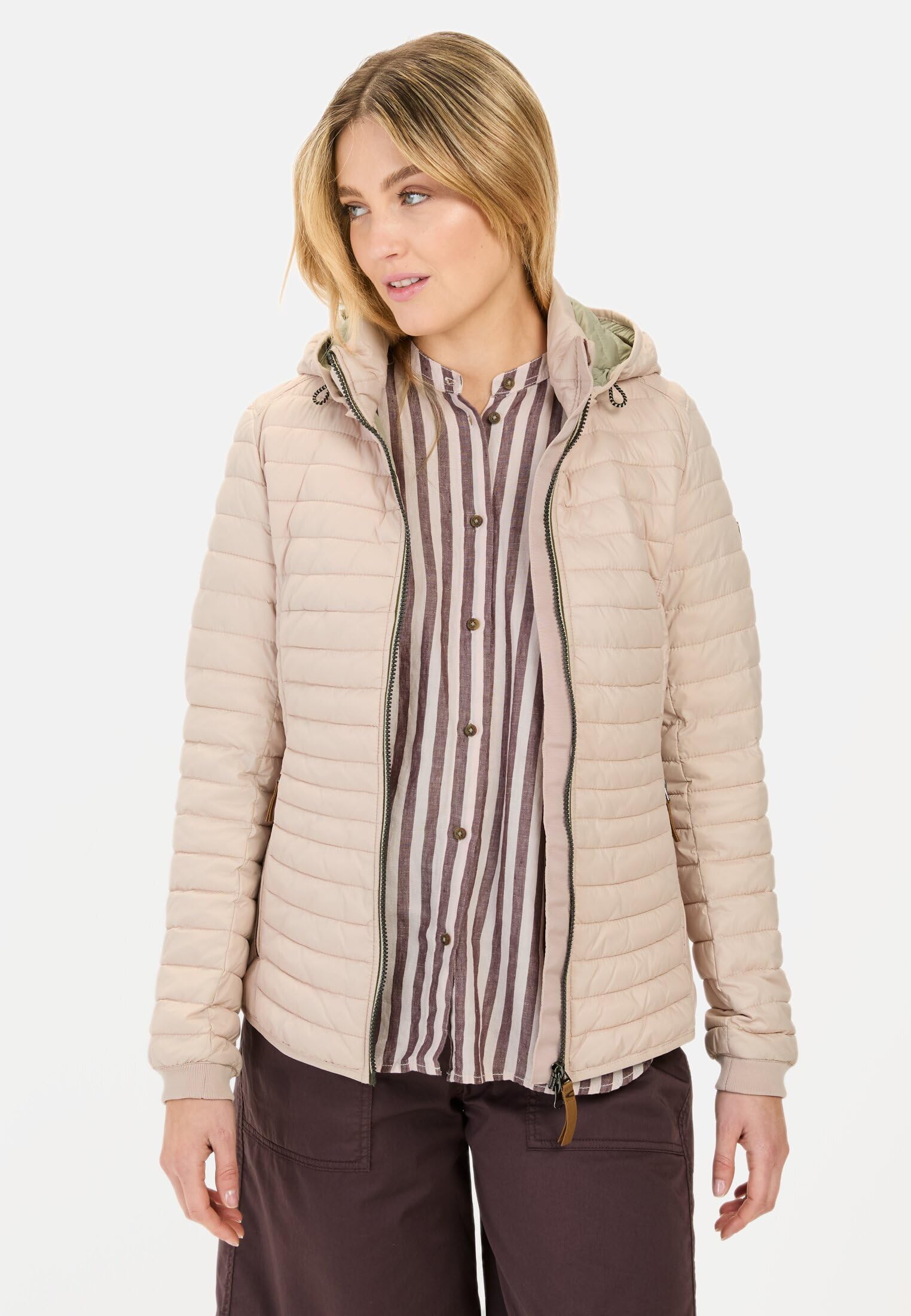 camel active Damen Leichte Steppjacke I Winddicht und wasserarbweisend Rosa – Bild 3