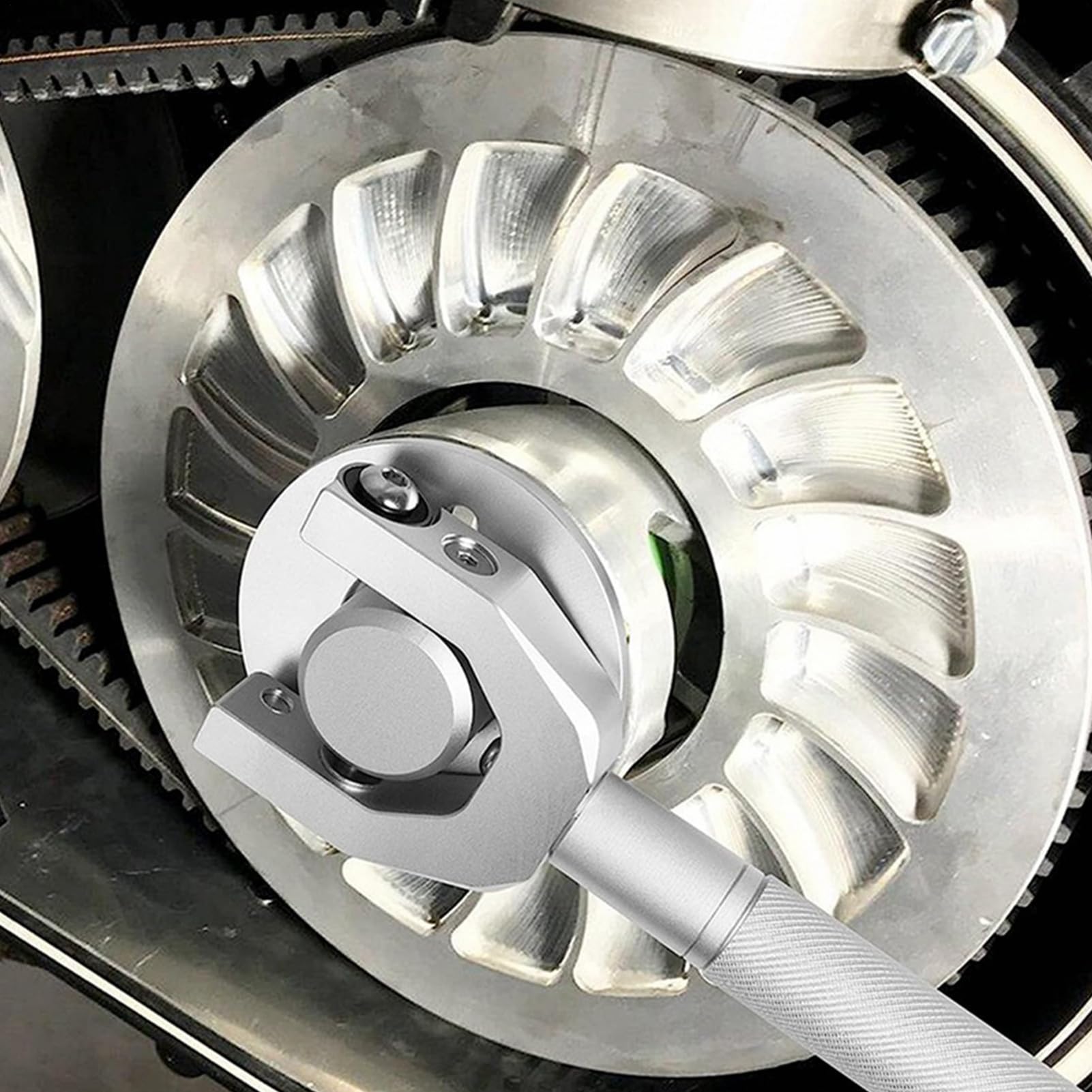 Strumento per la Rimozione della Frizione Alta Durezza e Adattamento di | Utensile per Rimuovere la Frizione in Lega di Alluminio Adatto A Casa Garage Officina Meccanici Stradali Appass