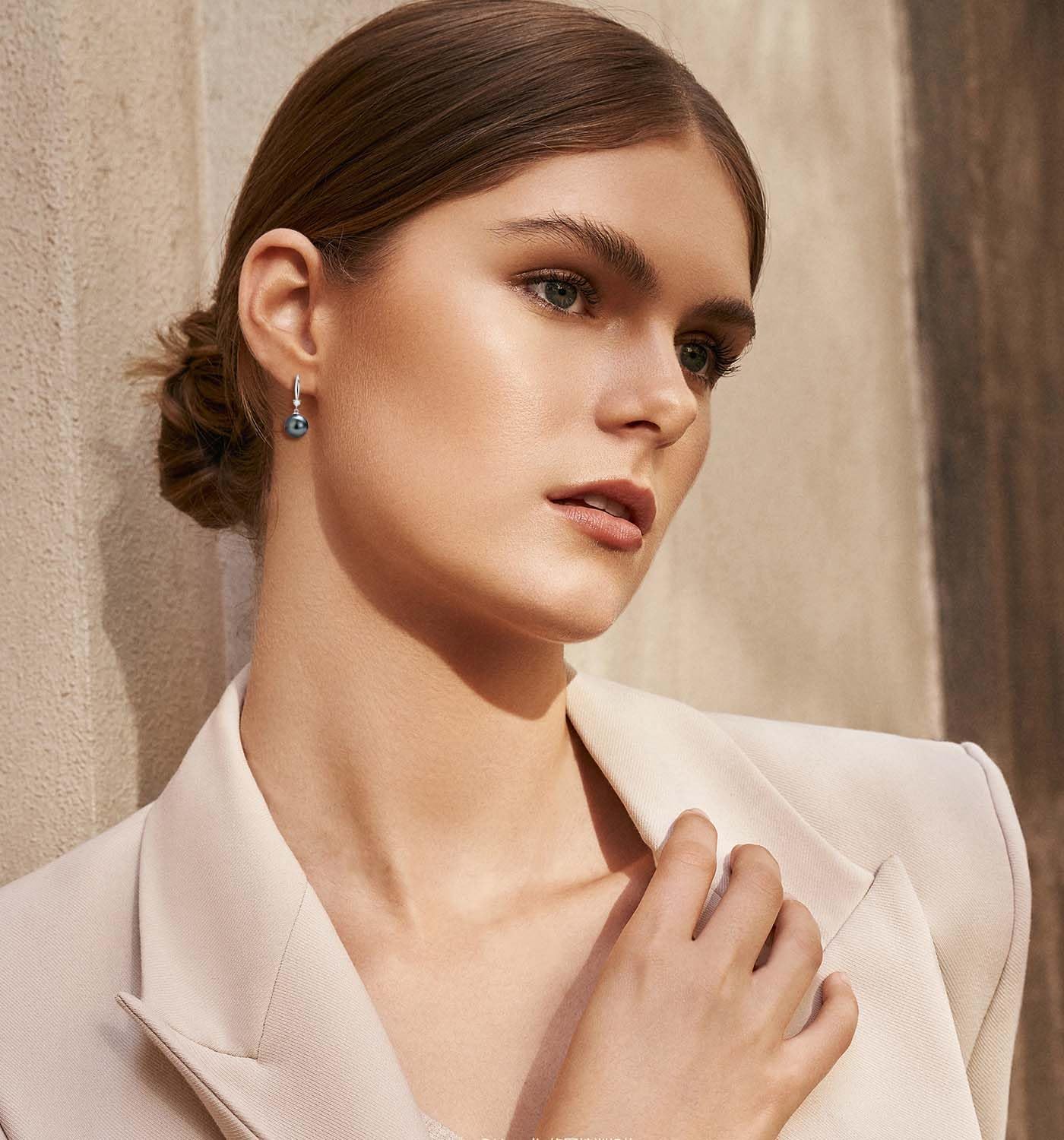 AAAAA Grade Tahitian Black Pearl Dangle Earrings Anniversary birthday Wedding Valentines Christmas Mothers Day Gift for Wife Women Mom Girlfriend Friends Daughter (Tahitian Black Pearl Earrings)