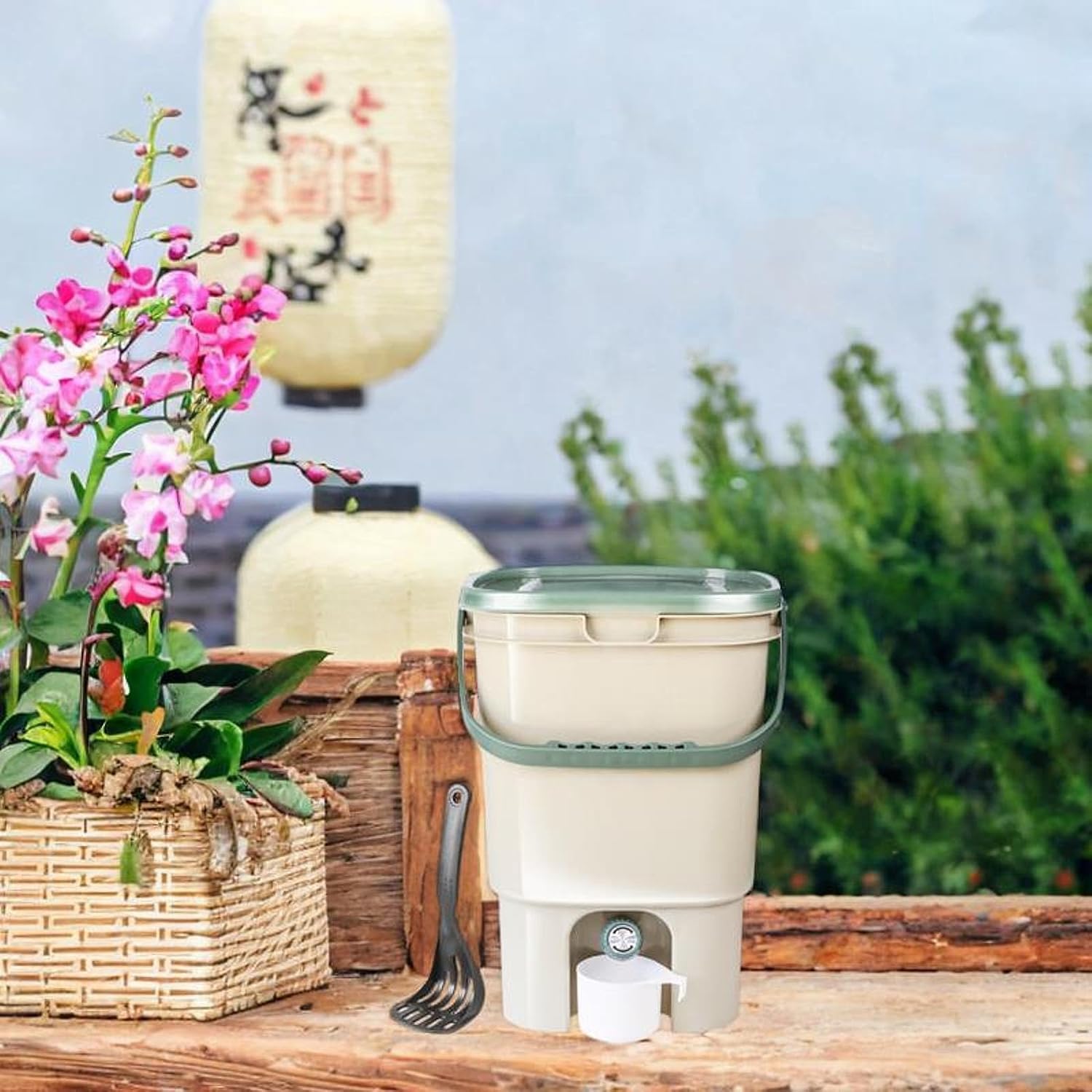 21L Kitchen Compost Bin with Lid with Handle Sealed Compost Bucket Food Waste Bucket for Household Orchard Yard Farm Backyard Green(Green)