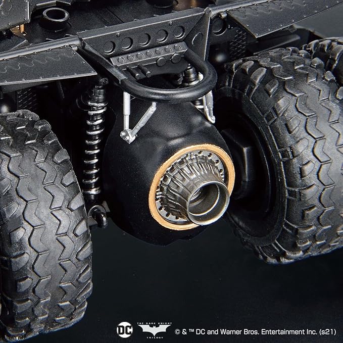 DC Comics Batman 1/35 Batmobile (Batman Begins) Model Kit miniatura 5
