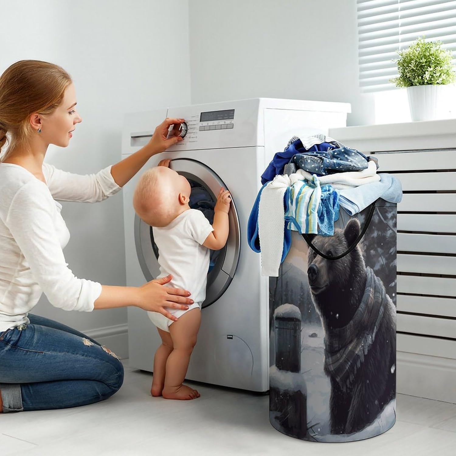 Winter Bear Laundry Hamper Freestanding Waterproof Clothes Hamper with Easy Carry Handles Large Collapsible Laundry Baskets Portable Dirty Clothes Basket