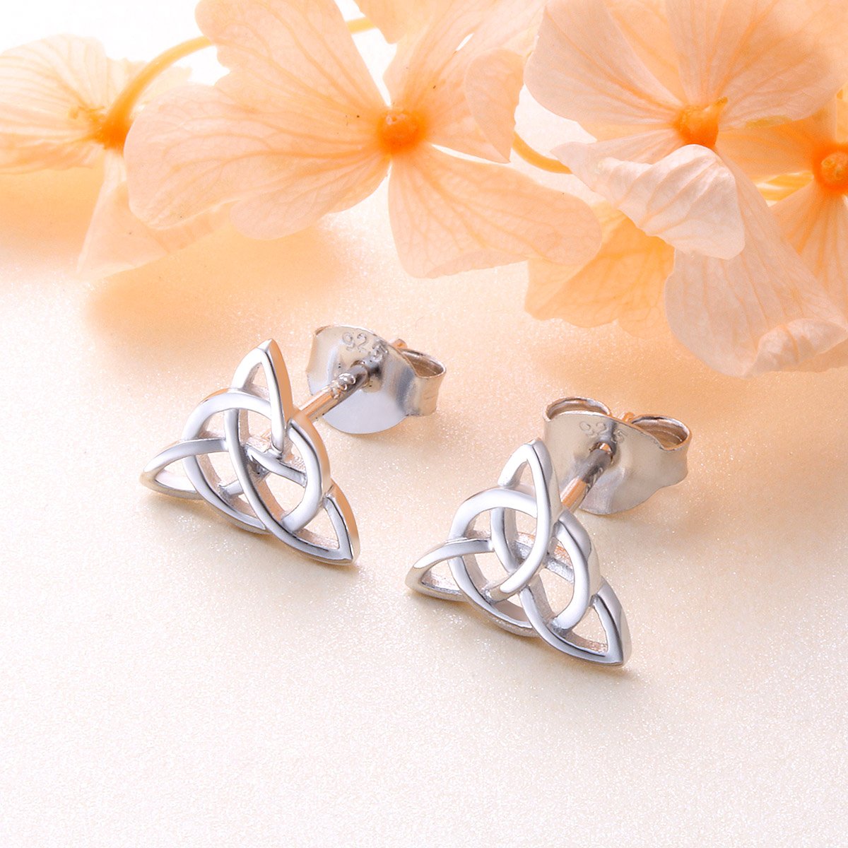 DAOCHONG 925 Sterling Silber Irisches Triquetra Trinity Keltischer Knoten Keltische Knoten Ohrringe Schmuck Geschenk für Damen