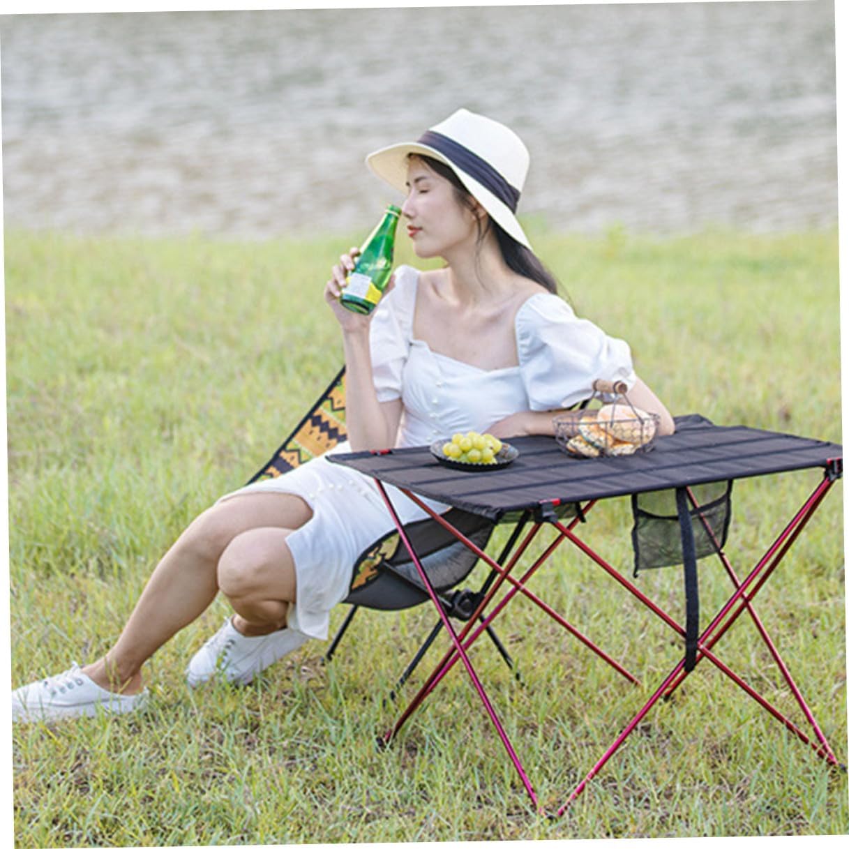 FUOYLOO Folding Picnic Table and Chair Set, Lightweight Portable Aluminum Alloy Camping Table with Carry Handle, Medium Red, Foldable Outdoor Picnic and Car Travel Furniture