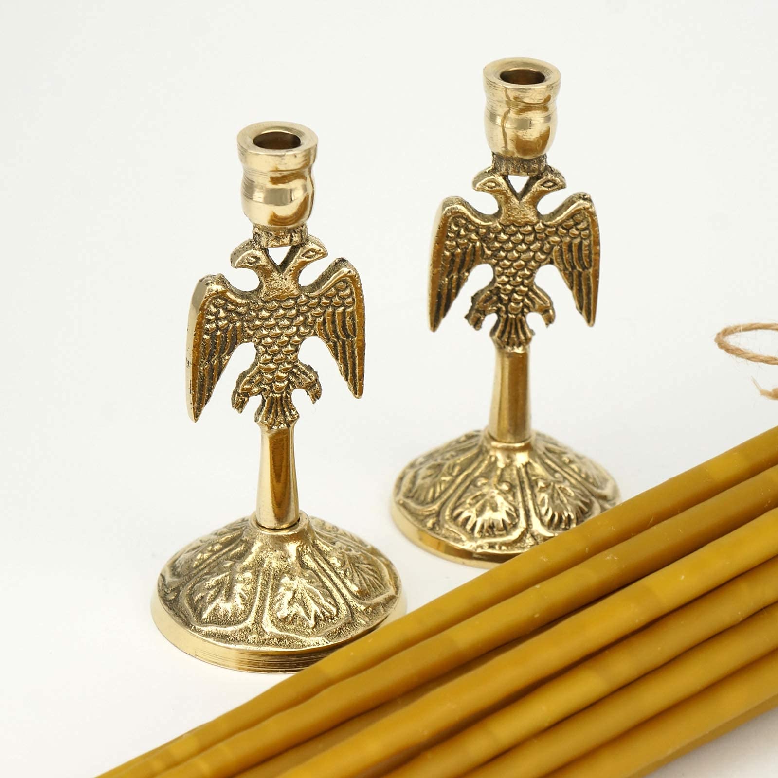 Set mit 2 Kerzenhaltern aus Messing und 20 Kirchenkerzen aus reinem Bienenwachs, orthodoxe Spitzen, byzantinischer Kerzenständer, Heimaltar