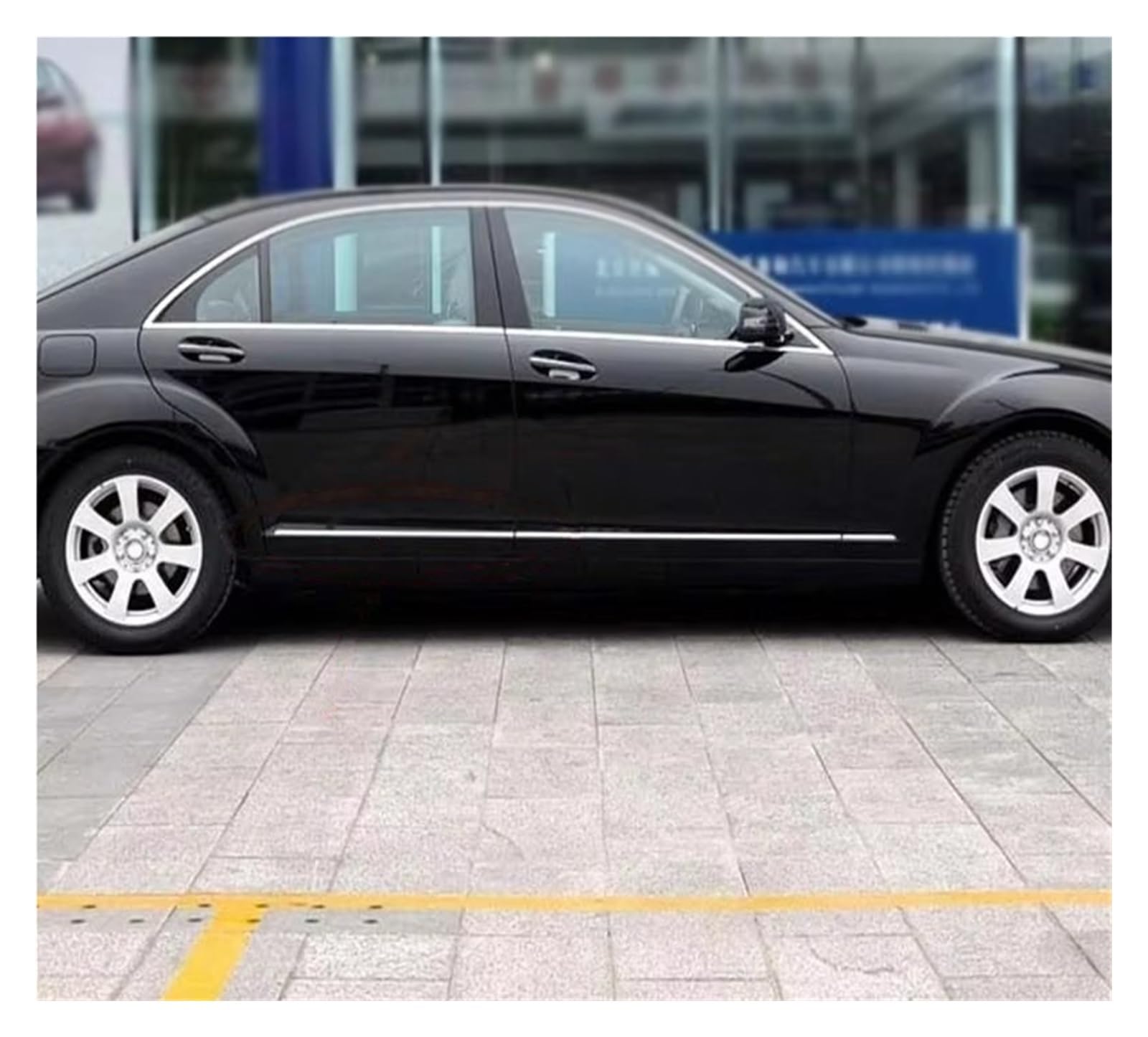 Faldones laterales Benz S Class W221 embellecedor cromo con refuerzo exterior 8