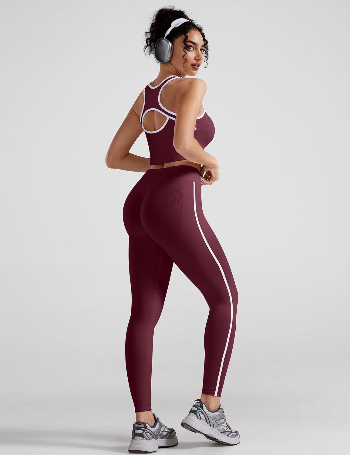 OLCHEE Womens Workout Sets 2 Piece Seamless Gym Yoga Outfits Butt Scrunch Leggings Crop Tank Top with Contrast Trim