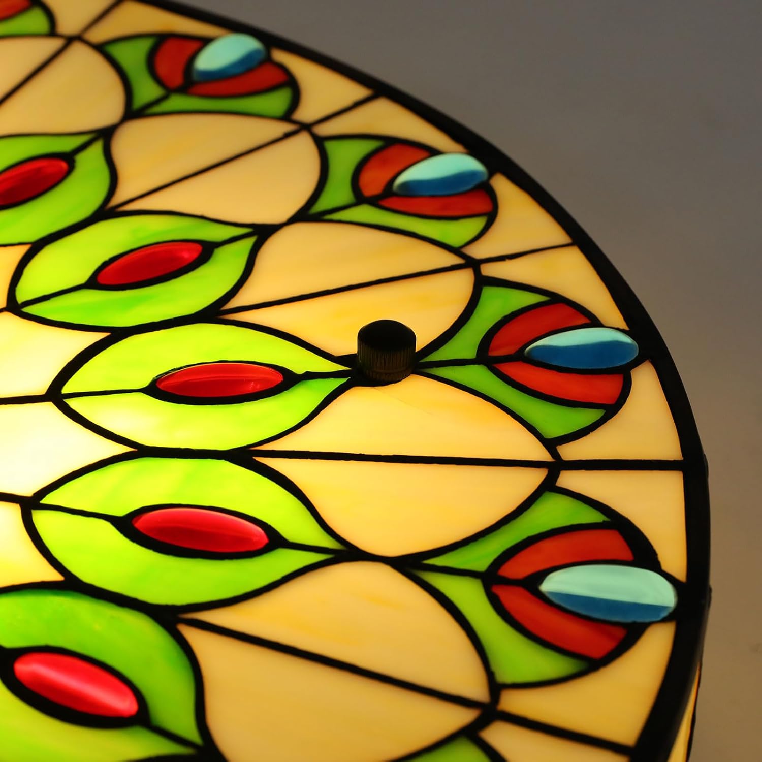 DNYSYSJ Tiffany Ceiling Lamp,Peacock-Inspired Flush Mount Round Ceiling Light Fixtures, 20-inch Vintage Stained Glass Chandelier with Mother of Pearl,for Living Room/Bedroom/Hallway