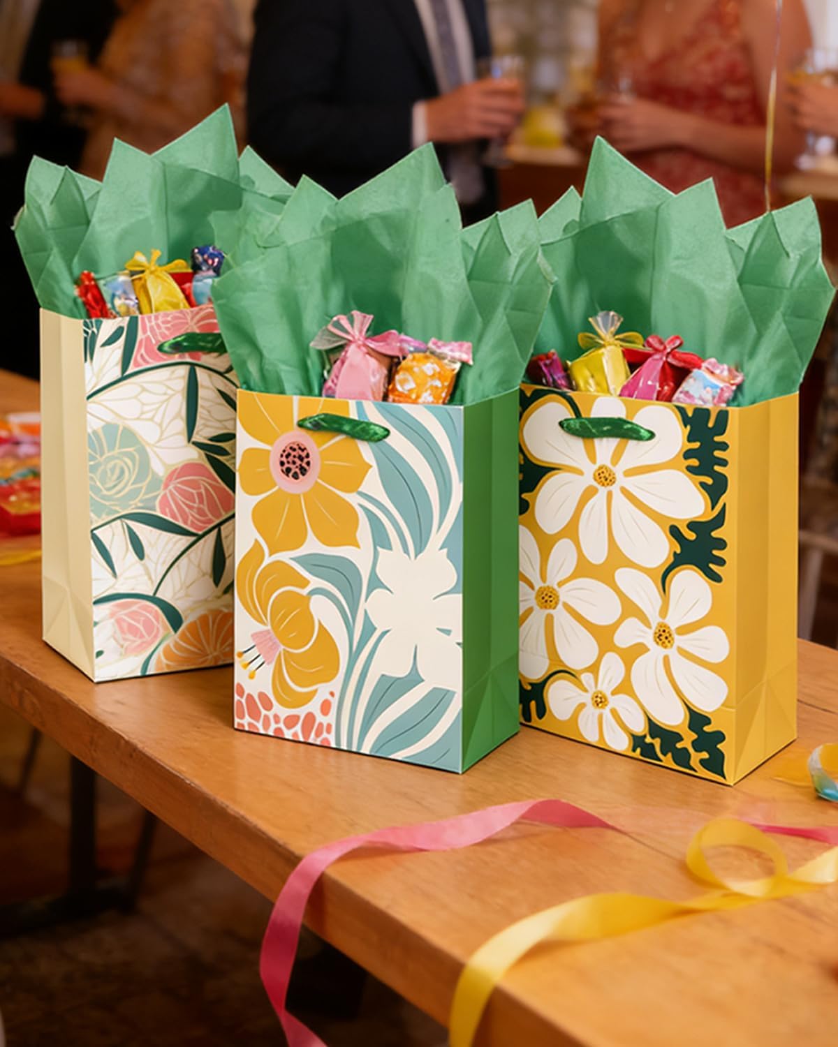 qiqee Clash Flowers Paper Gift Bags with Tissue Paper Handles 12PCS 2.4"x4.7"x6.3" Small Size（12pcs Bags + Tissue Paper ）