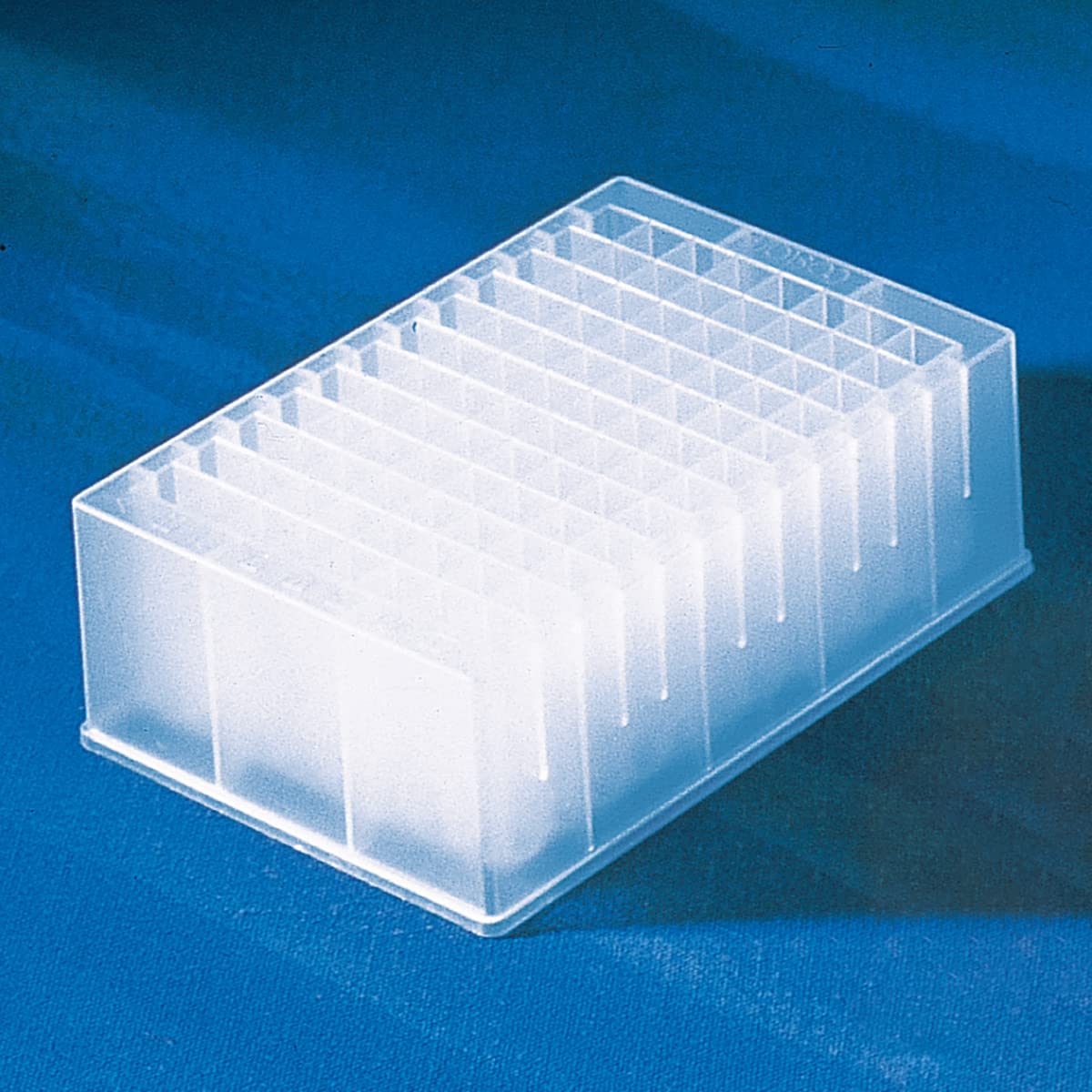 Corning 3961 Polystyrene V-Bottom 96 Well Storage Block, Without Lid (Case of 100)