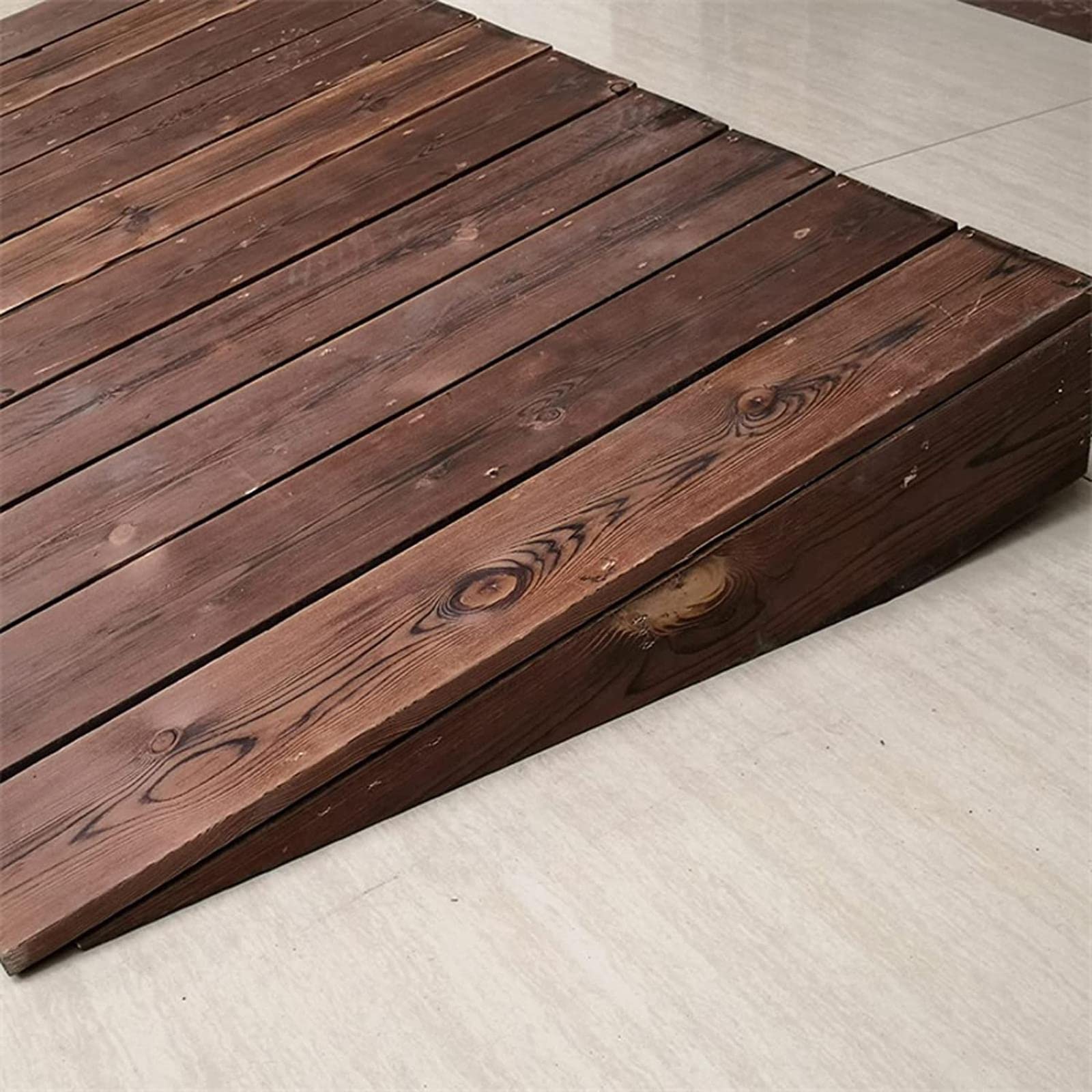 Schwelleneingang/Bordstein aus braunem Holz, 3,9/7 Zoll hoher Rotor/Rollstuhl, Gartenterrasse