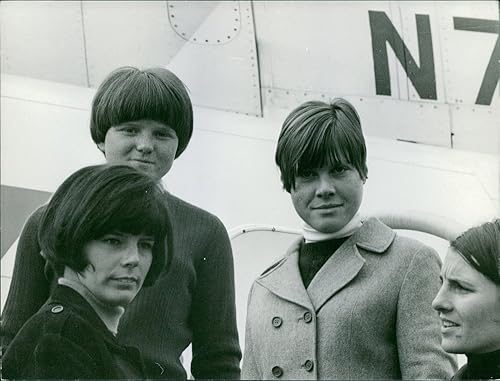 Vintage photo of Annie Famose, Isabelle Mir, Florence Steurer and Christine Beranger photographed together.