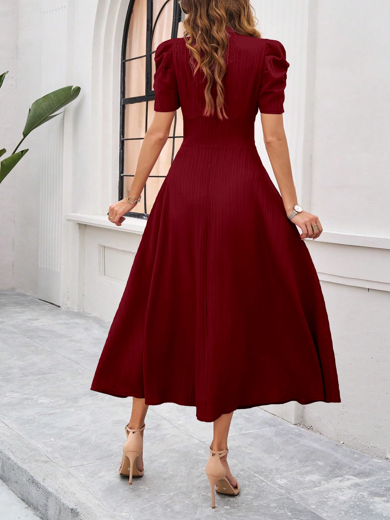 Shasmi Robe longue trapèze unie à col en V pour femme - Robe de soirée - Robe de fête du Nouvel An - Manches bouffantes - Taille ajustée - Style occidental élégant et décontracté (robe