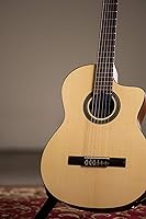 Vista 10 de Cordoba C1M-CE - Guitarra clásica electroacústica con cuerdas de nailon, Serie Protégé, Natural