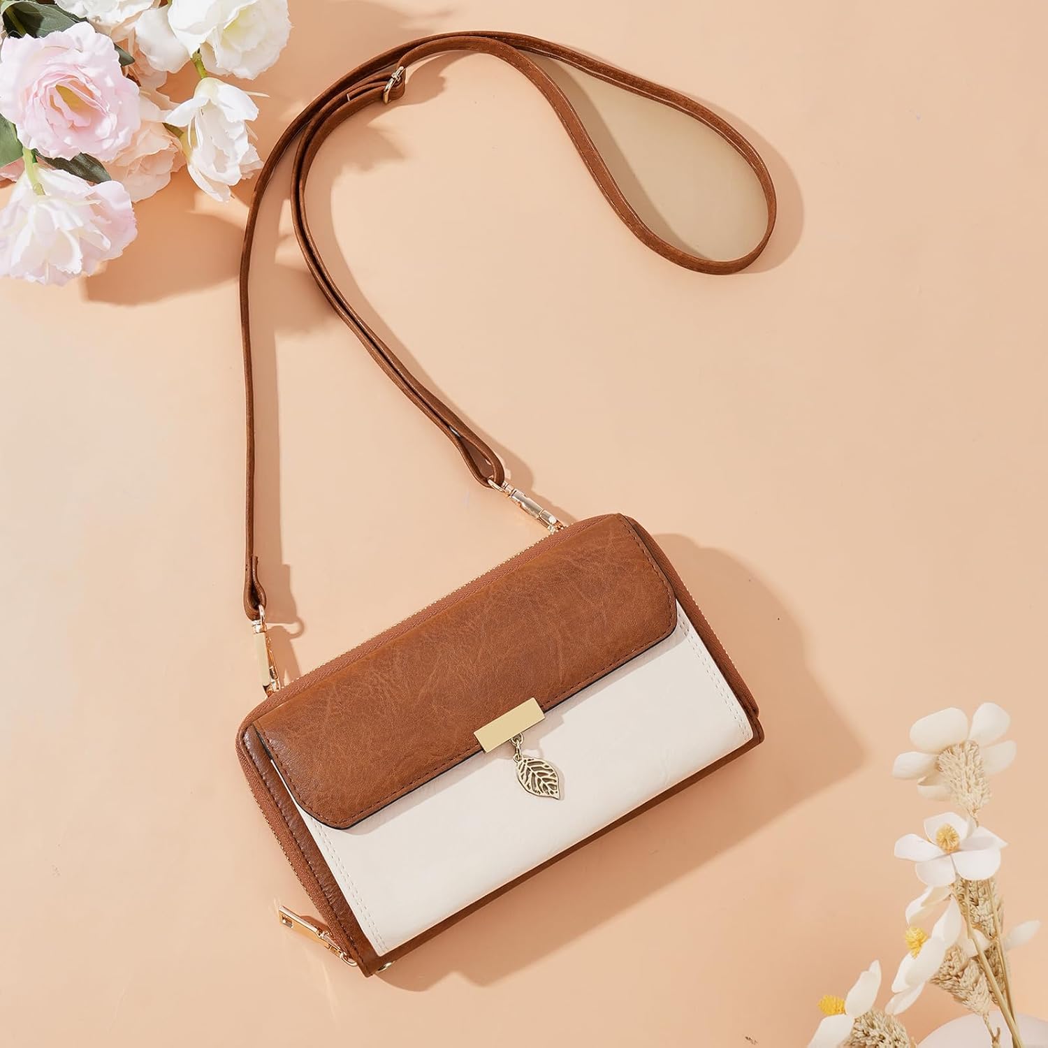 GOIACII Crossbody Bag for Women Wristlet Wallet Phone Purse with RFID Card Slots Adjustable Shoulder Strap