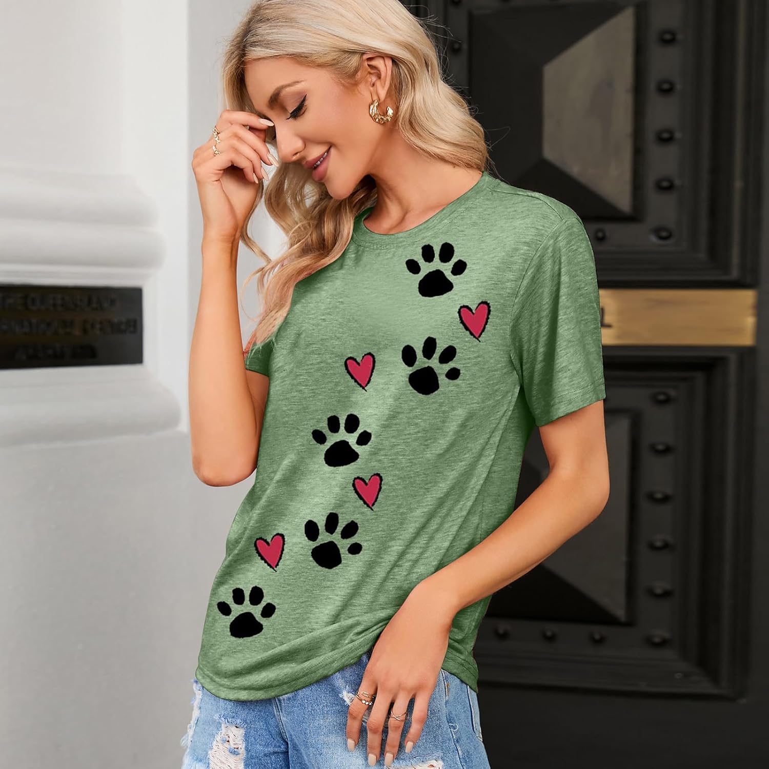 Dog Paw Love Heart Print T-Shirt for Women Short Sleeve Dog Mom Graphic Tees Tops - Image 2