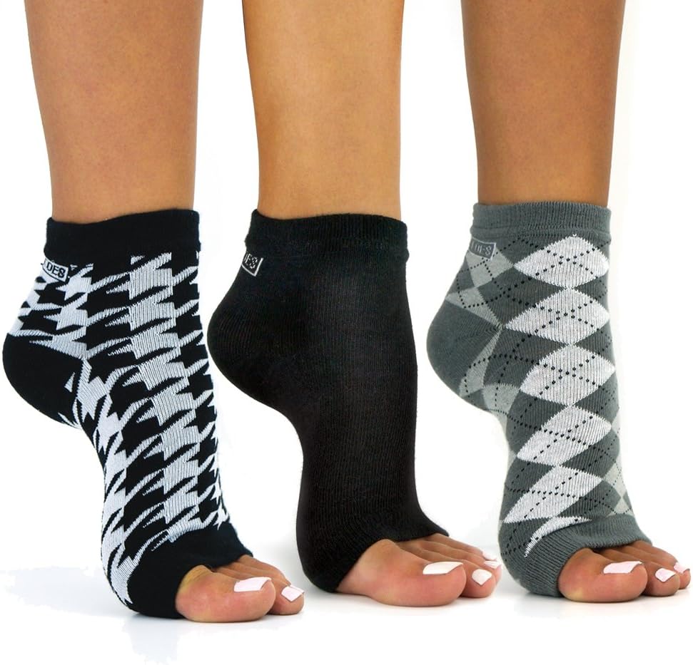 Freetoes Toeless Socks- 3 Pairs.1-Black, 1-Argyle, 1 Houndstooth