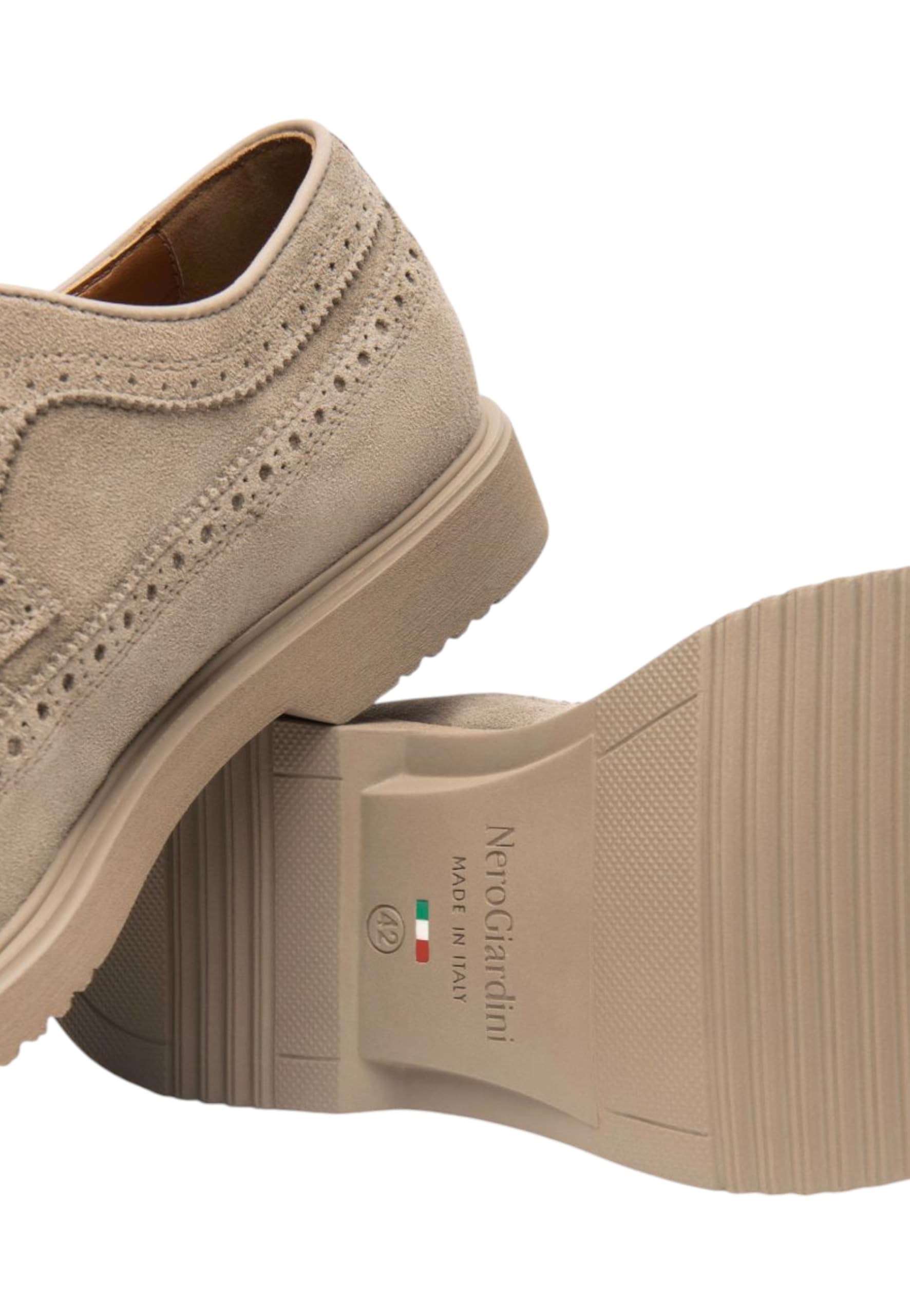 Nero Giardini E500611U Derby Uomo in Camoscio