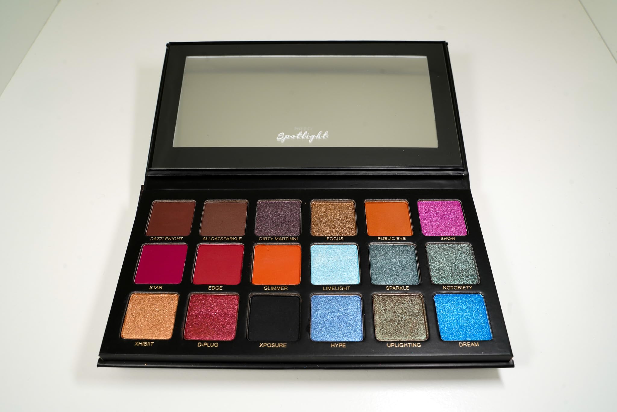 Spotlight Eyeshadow Palette, 18 Rich, Highly Pigmented Shades (Matte, Shimmer, Metallic, Duochrome) for All Skintones - Image 4