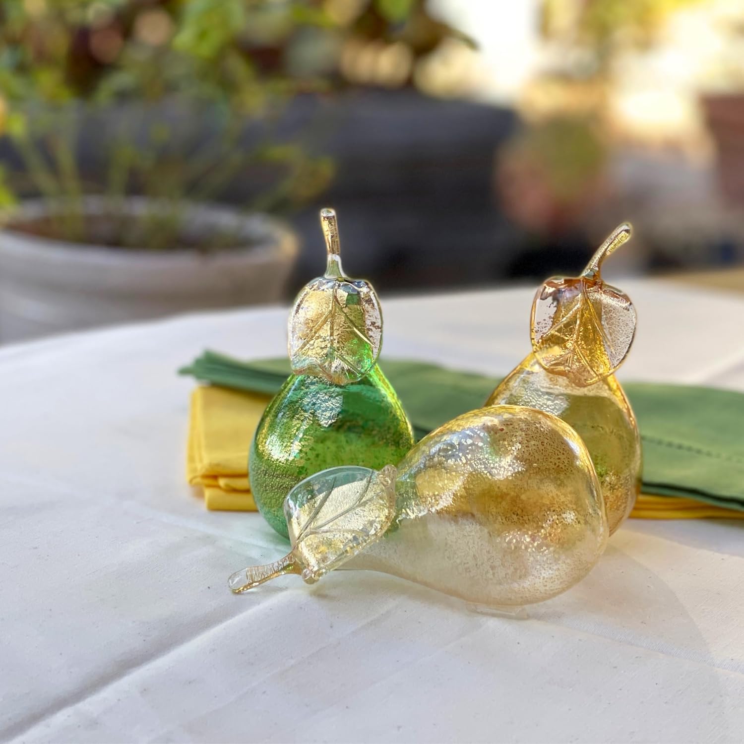 Authentic Murano Glass Pear Fruit Figurine, 1pcs, Amber, Crystal Gold, Aesthetic and Unique Glass Fruit for Home Decor, Faux Fruit, Elegant Glass Figurines Collectible Art, Made In Italy