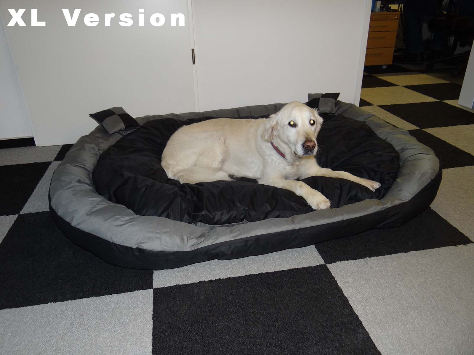 Hossi's Wholesale Hundebett XL 150x120x25cm Grau Hundesofa | Hossi's Wholesale, Wendekissen, Hundekorb, Liegeplatz für große Hunde