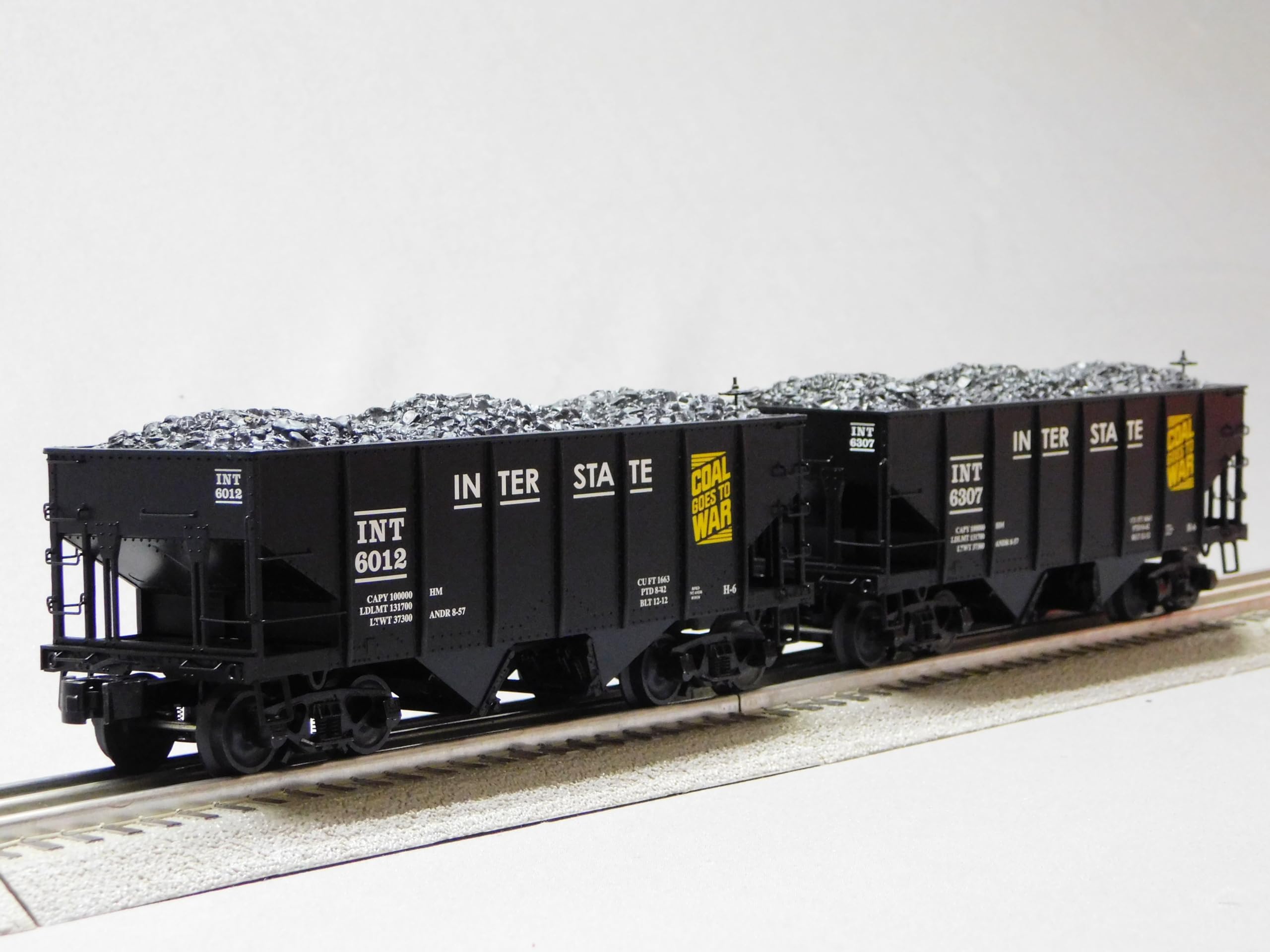 Lionel Interstate GLA Hopper 2 Pack O Gauge 2326470