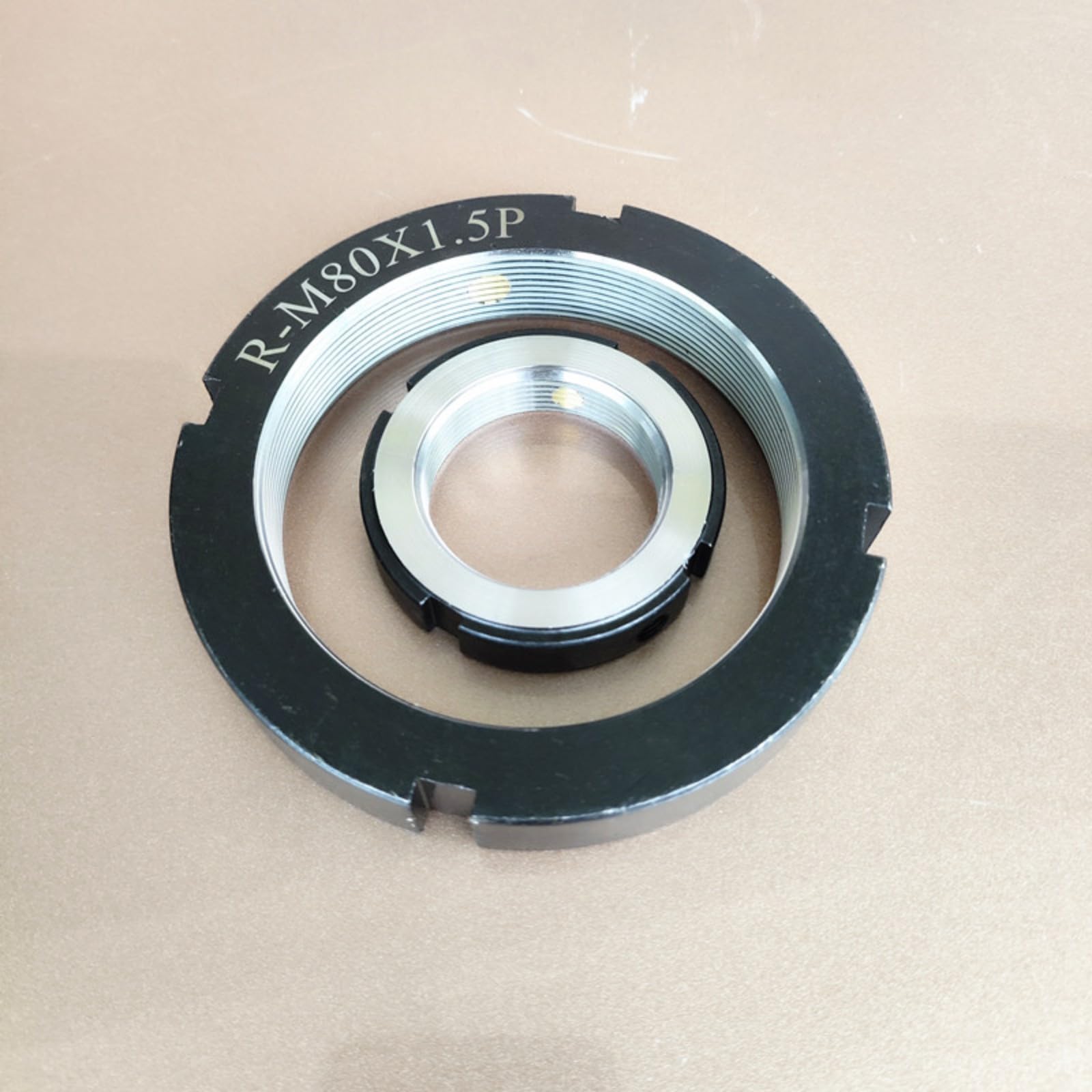 nakrętki zabezpieczające, Promieniowa nakrętka zabezpieczająca typu R RM10 * 1 | M16x1.5 28x10