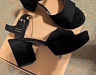 Review Image by Kindle Customer reesew Kindle Customer reesew