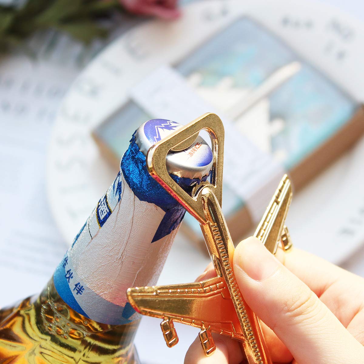 24 Stück Flugzeug-Flaschenöffner Hochzeit Party Favor für Gäste Let The Adventure Begin Antik Bierflaschenöffner für Hochzeit Souvenirs Geburtstag Brautdusche Jubiläum Dekoration Geschenk