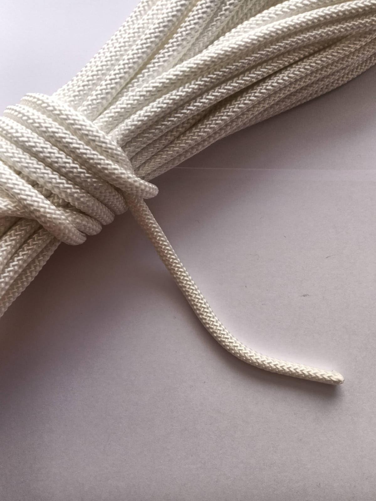 7418 Diamond Braided Cords Rope Polyester HT/Nylon Rope | 6/7mm Size | Bright White | Double Braided Rope| Flag line Purpose | Tent | Gardening uses | 1 x 16 Meter Length | No Cotton Mixed