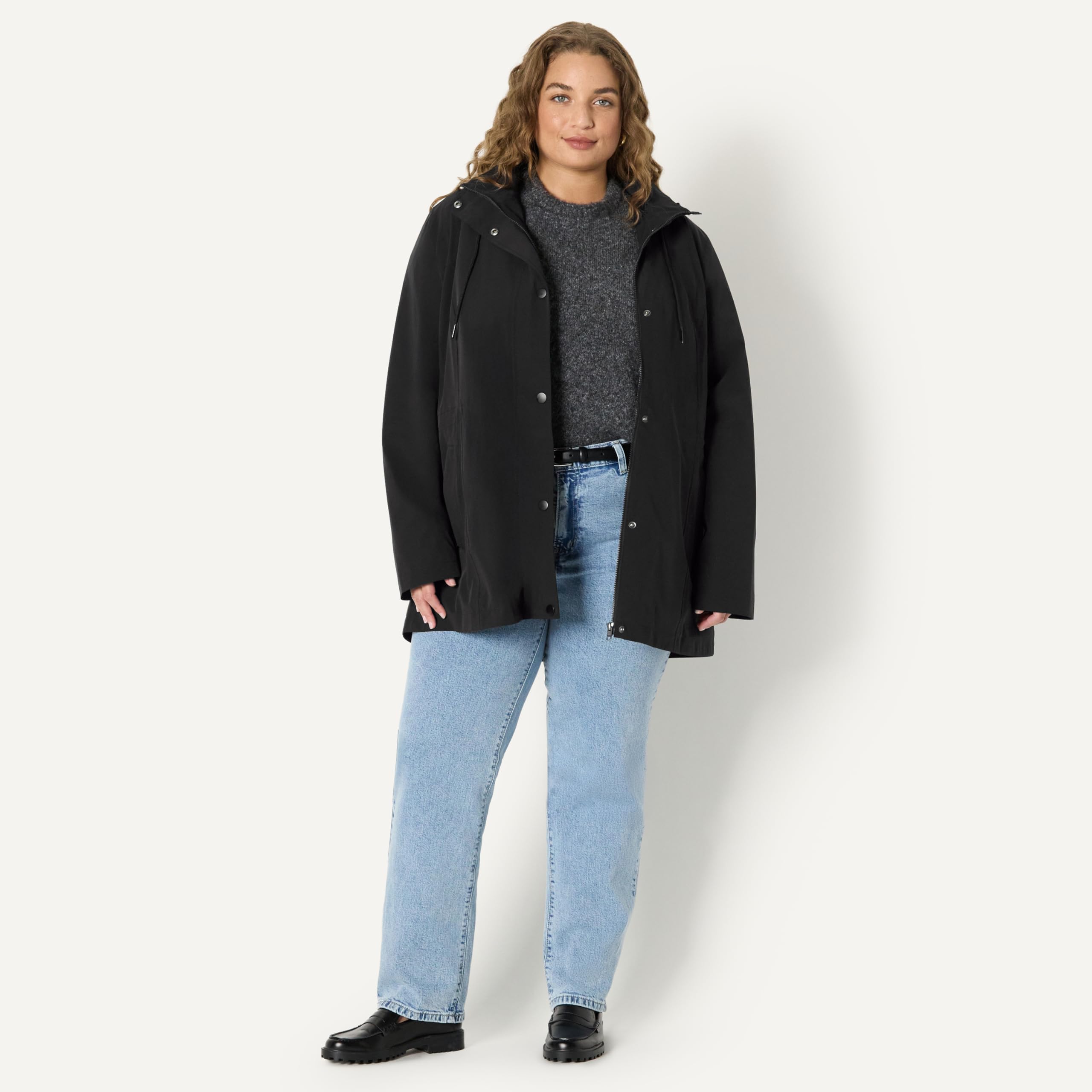 Amazon Essentials Impermeabile Lungo e Leggero con Cappuccio, Idrorepellente, Vestibilità Rilassata Donna