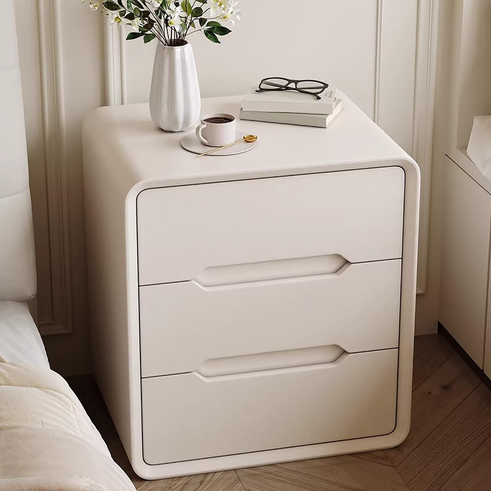 Table de chevet en bois blanche avec 3 tiroirs de 50 cm pour chambre