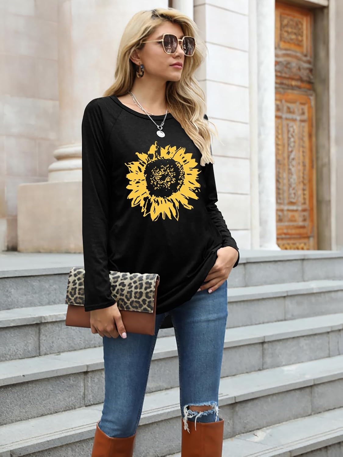 Locryz Women Tunic Tops for LeggingsGraphic Print Shirt Casual Long Sleeve Tunics Blouse - Image 4