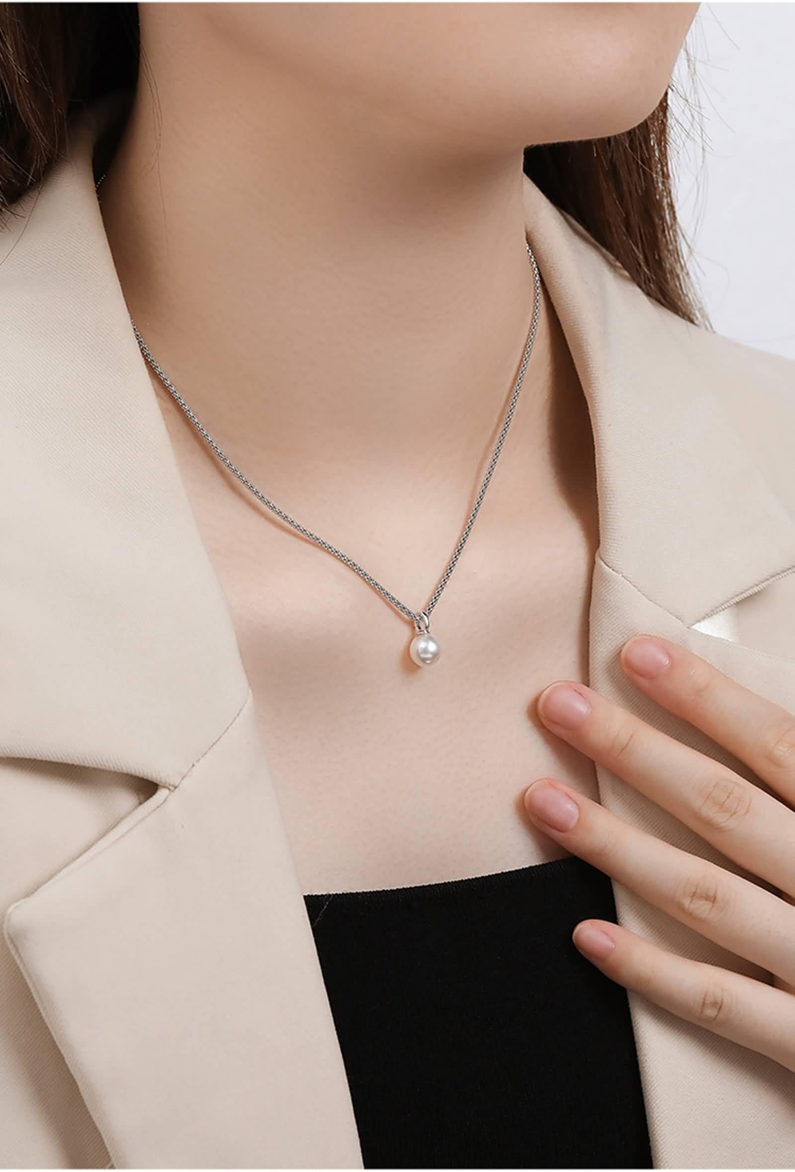 9K Weißgold Kette mit Perlenanhänger, Elegante 7-8mm Perle Halskette Echtschmuck, Goldkette Damen 9 Karat Personalisiert