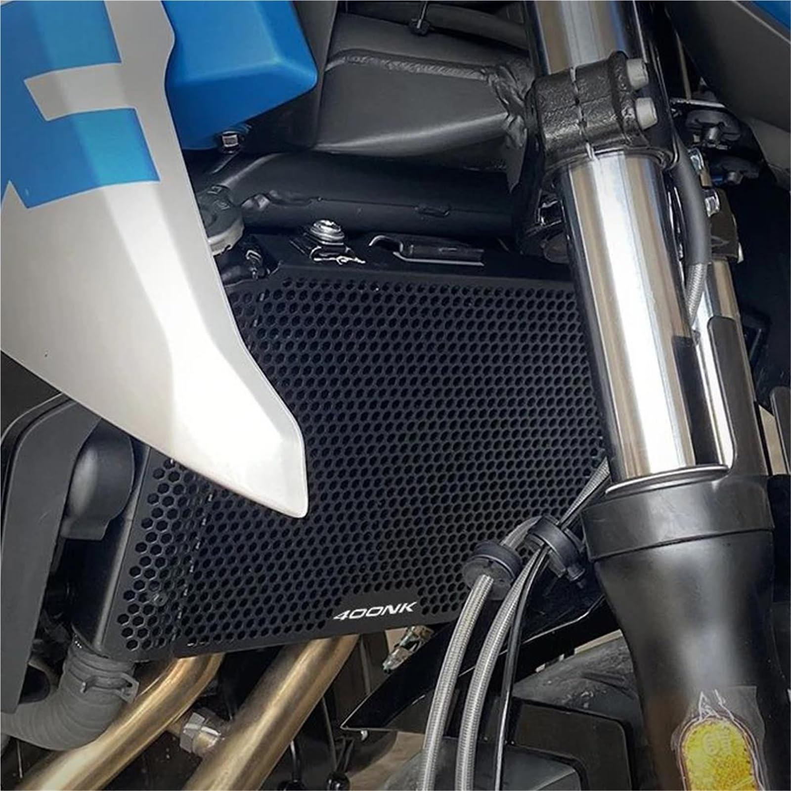 Ochrona chłodnicy motocyklowej Osłona Chłodnicy Motocykla CFMOTO CF MOTO 400NK 650NK NK400 NK650 NK 400 650 NK 2016-2020 Kratki motocyklowe(Black NO LOGO)