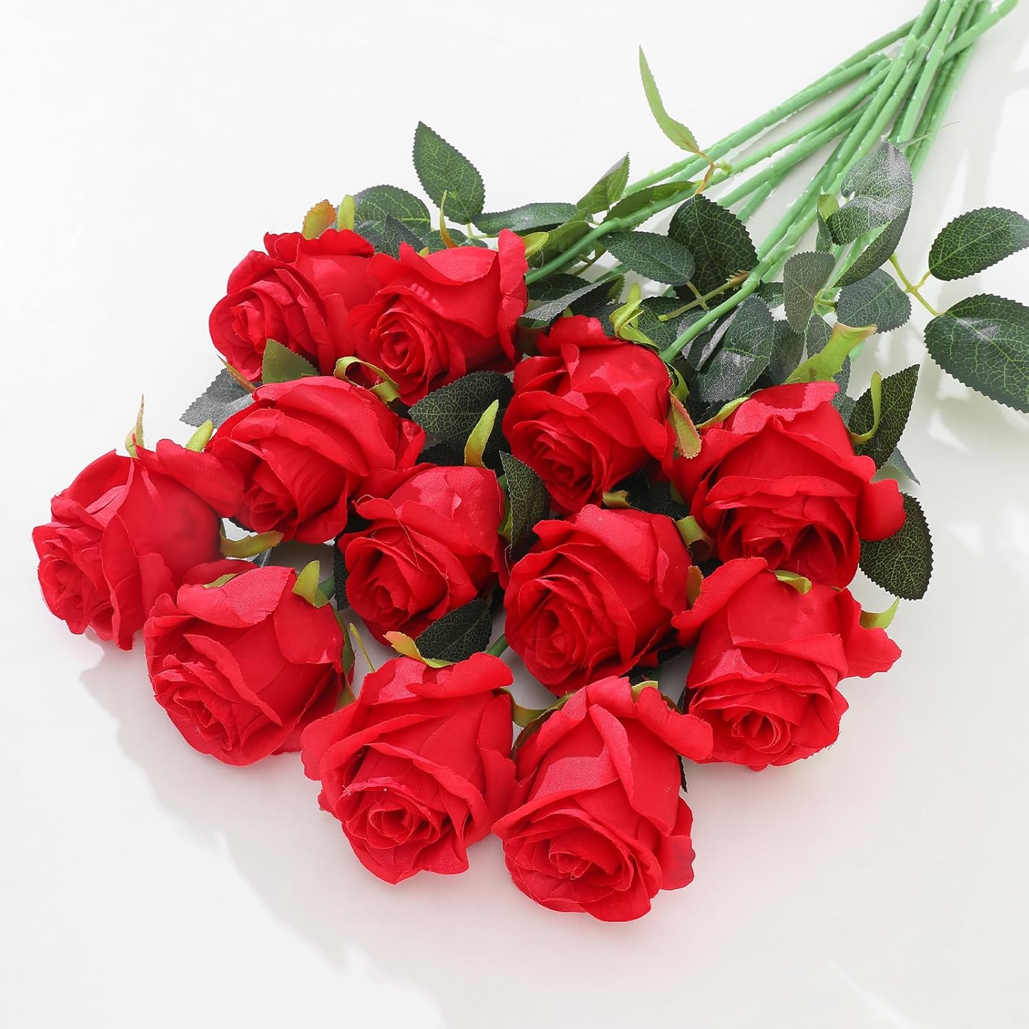 12Pcs Realistic Fake Red Roses Faux Flowers with Long Stems, Artificial Silk Rose Flowers for Valentines Day Home Wedding Decor Bridal Bouquet