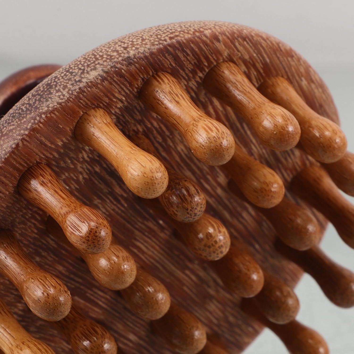 Wooden Scalp Massager Comb Set – 2pcs Handheld Hair Comb Massager for Deep Scalp Massage and Body Shaping Relaxation – Natural Wood Head Massage Tool for Men and Women