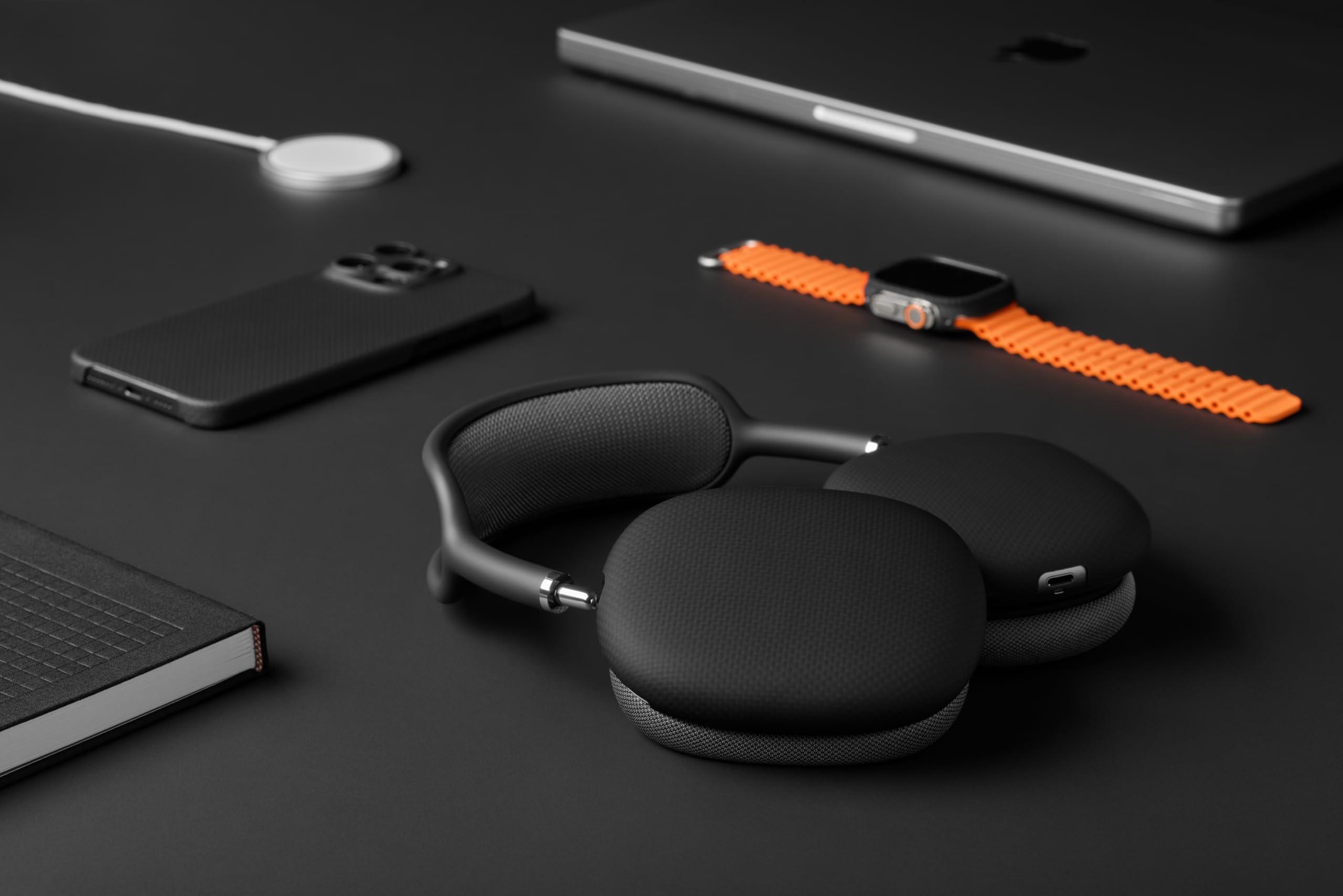 Amazon | Latercase | AirPods Maxケース | ミッドナイト | 丈夫で薄い 