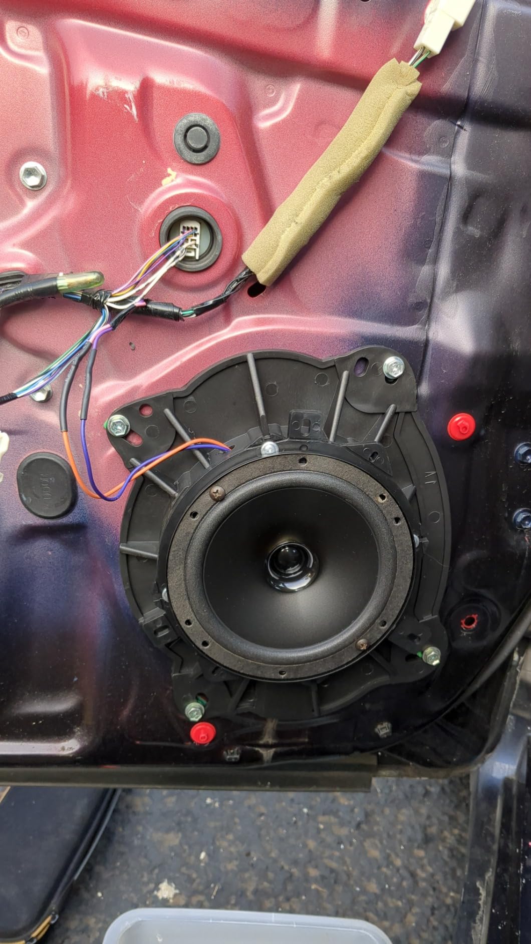 Works on Toyota Camry XLE 2014