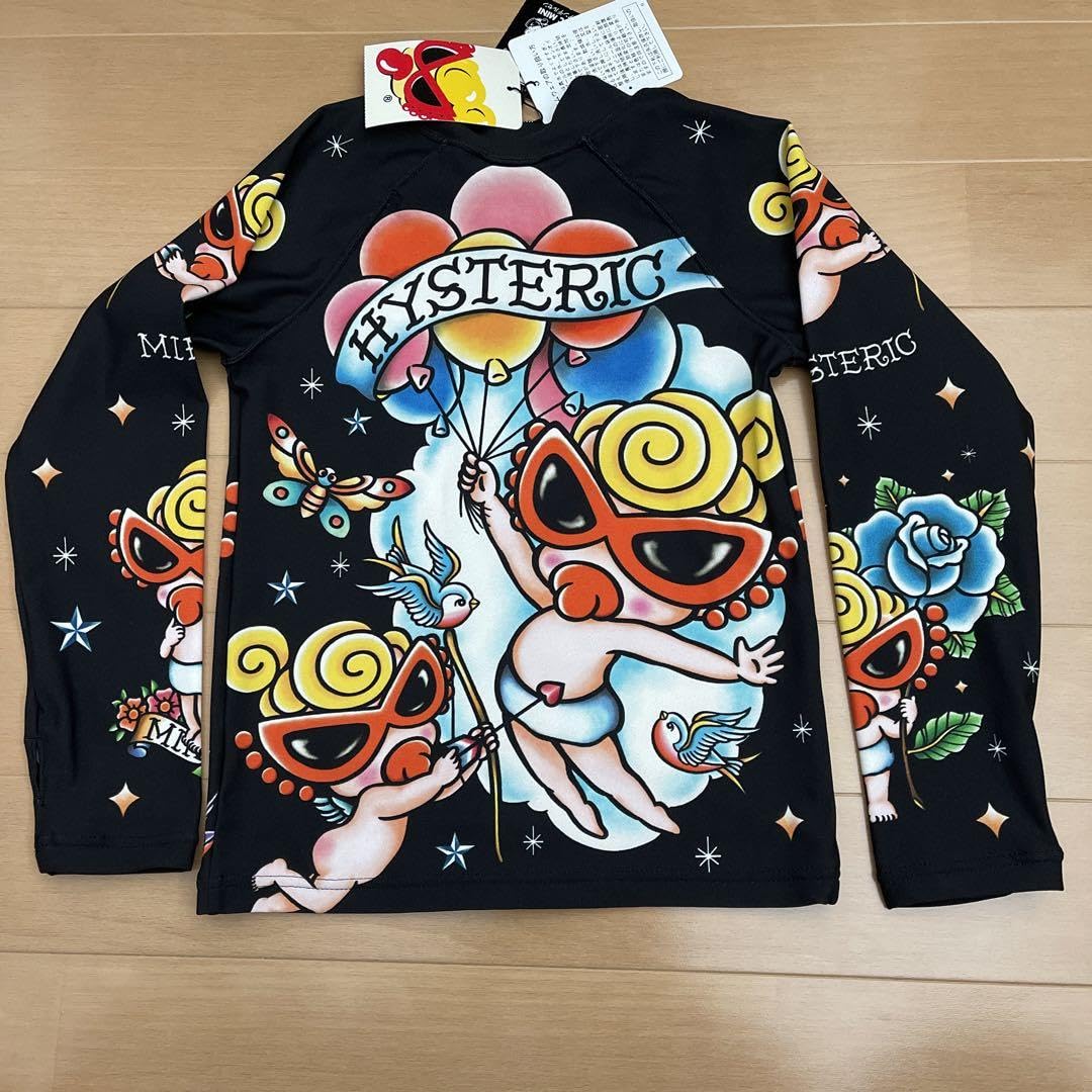 ヒスミニ　ラッシュガードとセット売り Amazon.co.jp: ヒスミニ ラッシュガード tattoo柄レア 110センチ
