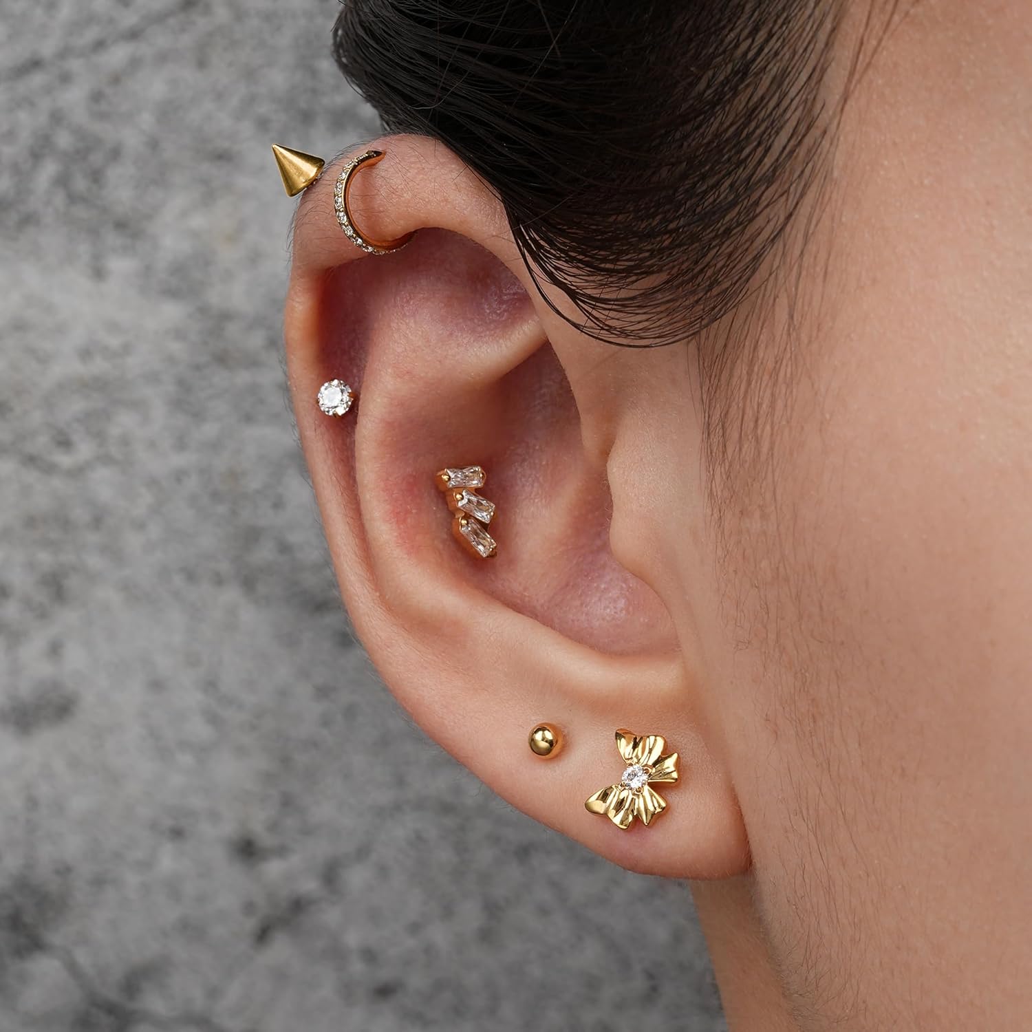 FINE4U 1PC 16G Gold Cartilage Earring 6mm 8mm - ASTM F136 Titanium Piercing Jewelry for Tragus, Helix Conch, Internally Threaded - Image 2