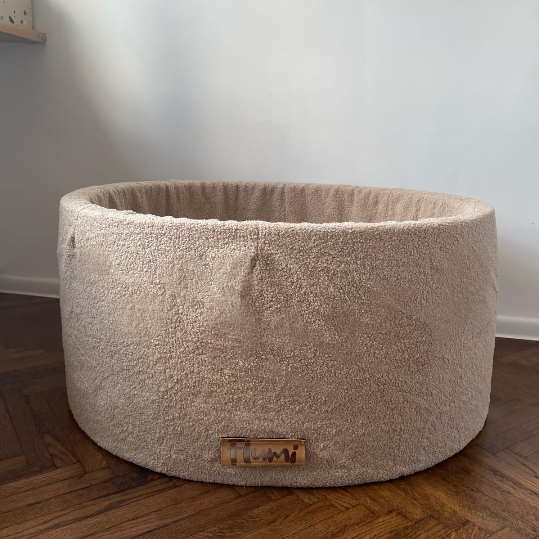 Flumi Personalisierte Bällebad Baby ab 1 Jahr - Bällepool Kinder 90x40cm mit 200 Bällebad Bälle ∅ 7cm in EU hergestellt - Oeko-TEX und CE-Zertifiziert - (Dunkelbeige Teddy)