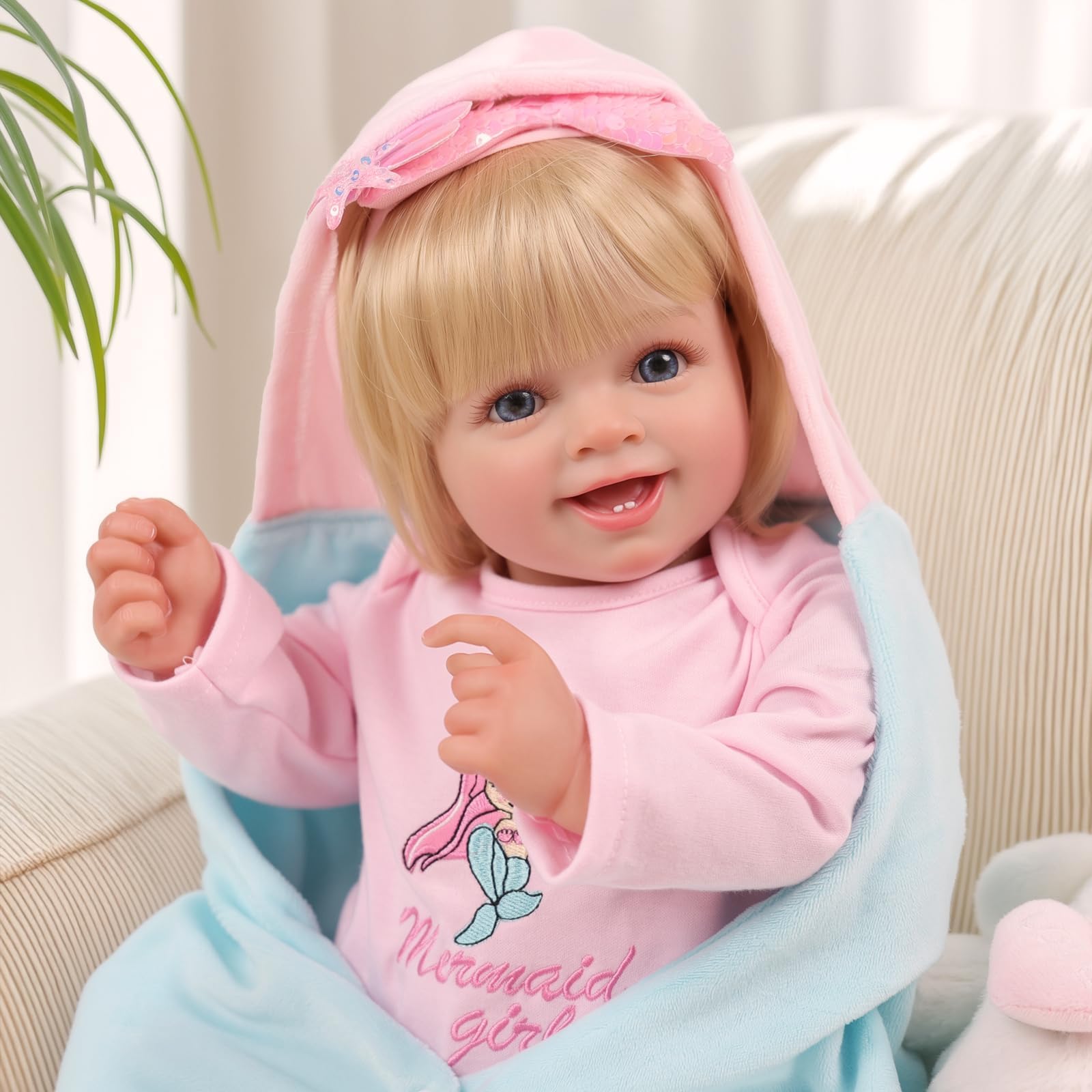 BABESIDE 20" Reborn Puppe, Lebensechte Puppe Offenen Augen Kurzem Haar | Reborn Puppe, Stoffkörper, Lebensechte Weibliche Puppe mit Offenen Augen, Inklusive Zubehör