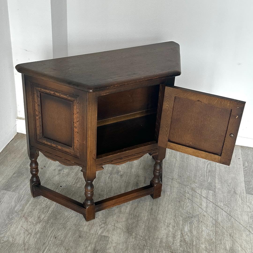 イギリス アンティーク家具 カップボード 食器棚 1950年頃 061B Amazon｜イギリス アンティーク家具 カップボード 食器棚 1950年頃